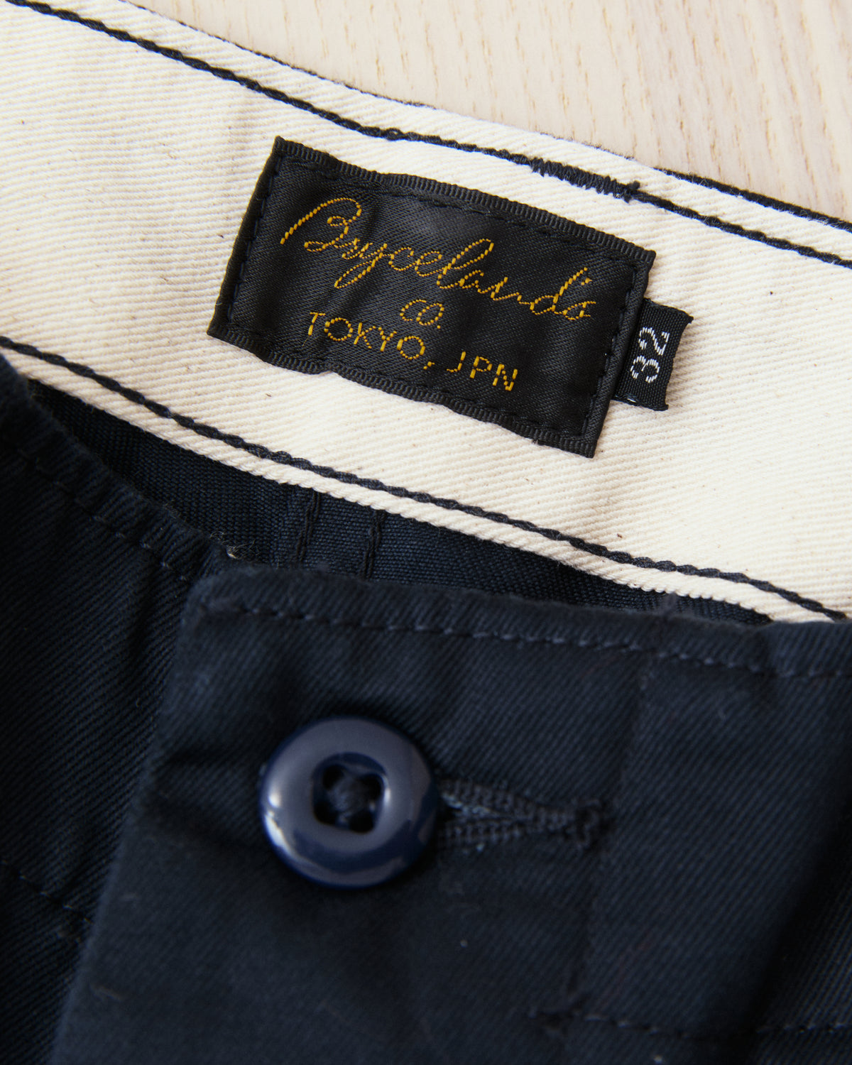 Bryceland's The Black Bean Label Army Chinos Navy