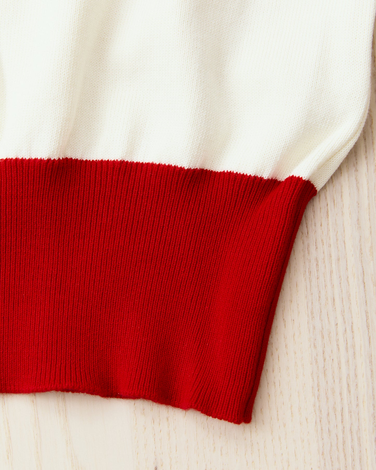 Bryceland's The Tailors Label ‘Skipper’ Tee Red/Cream