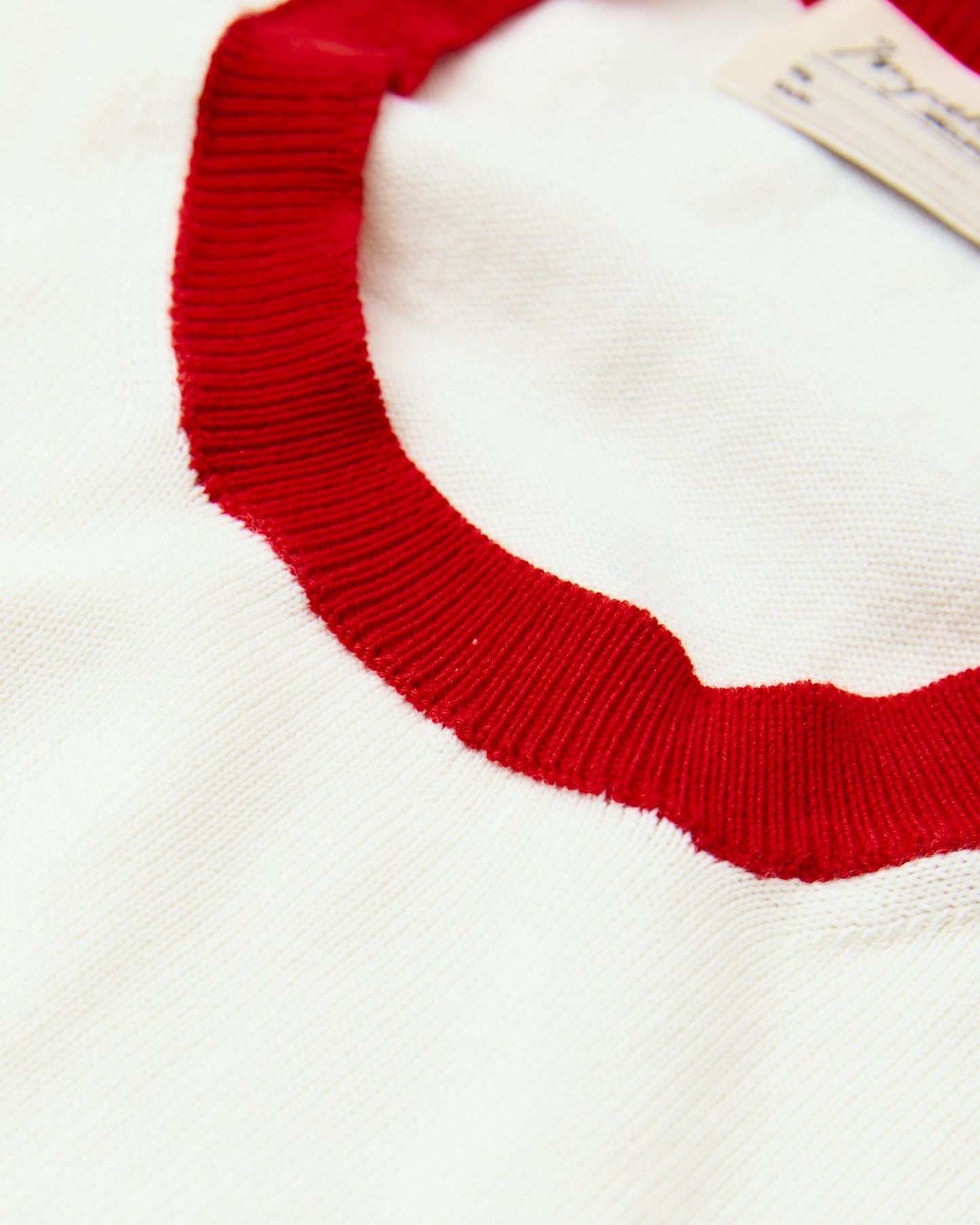 Bryceland's The Tailors Label ‘Skipper’ Tee Red/Cream