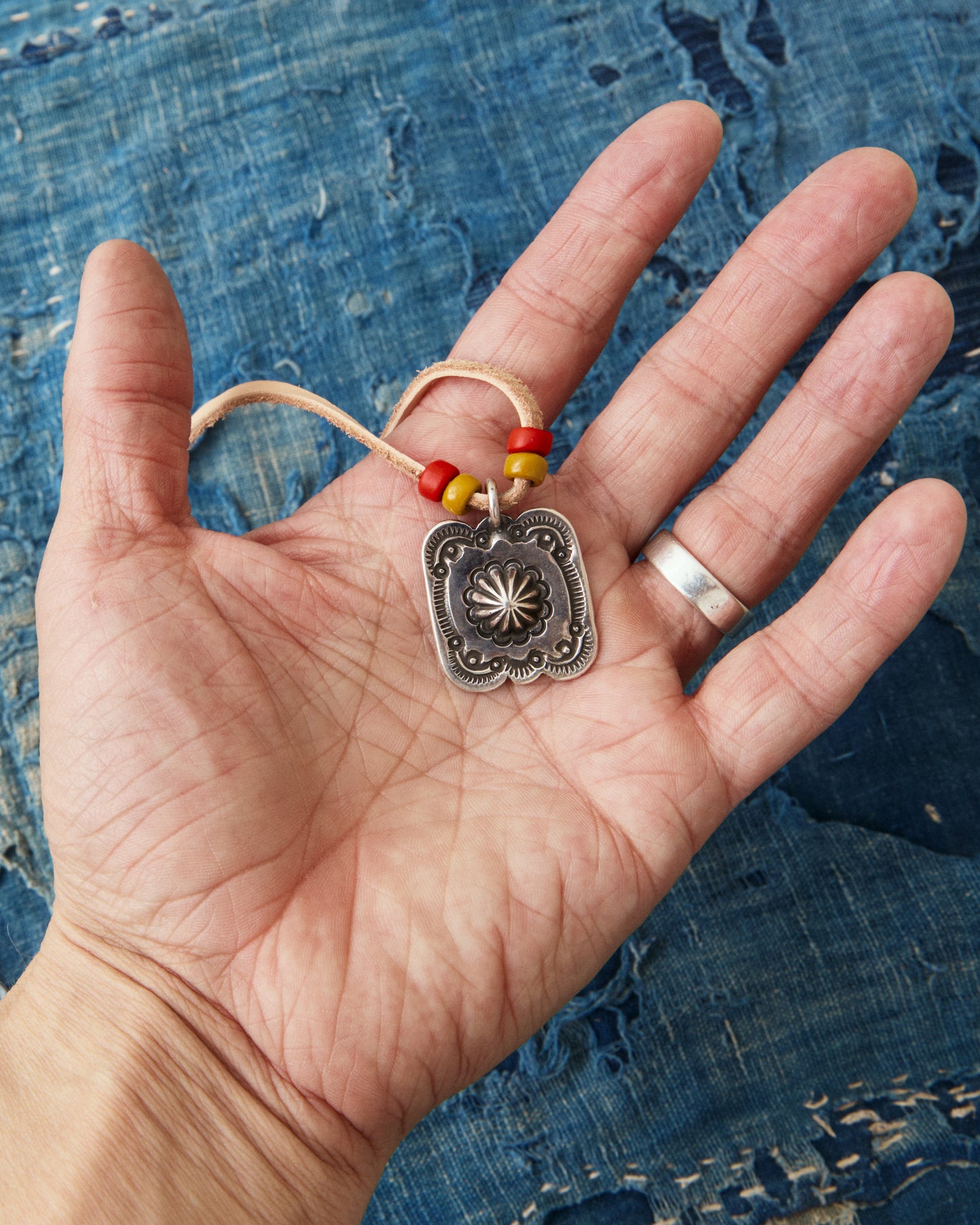 Tenable Crafts TC253 Sterling Silver Concho Pendent Necklace