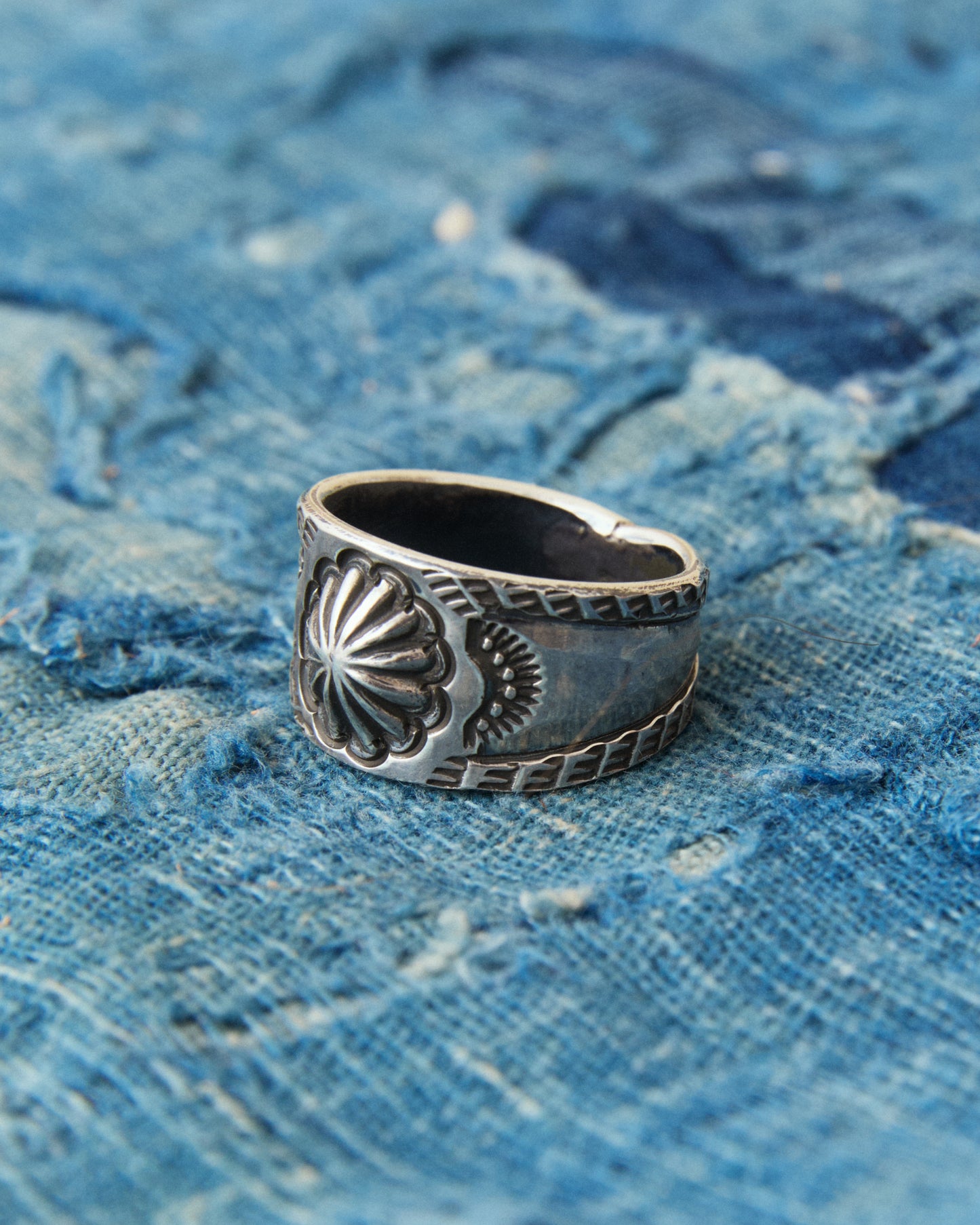Tenable Crafts TC262 Concho Silver Ring Size US 10,5