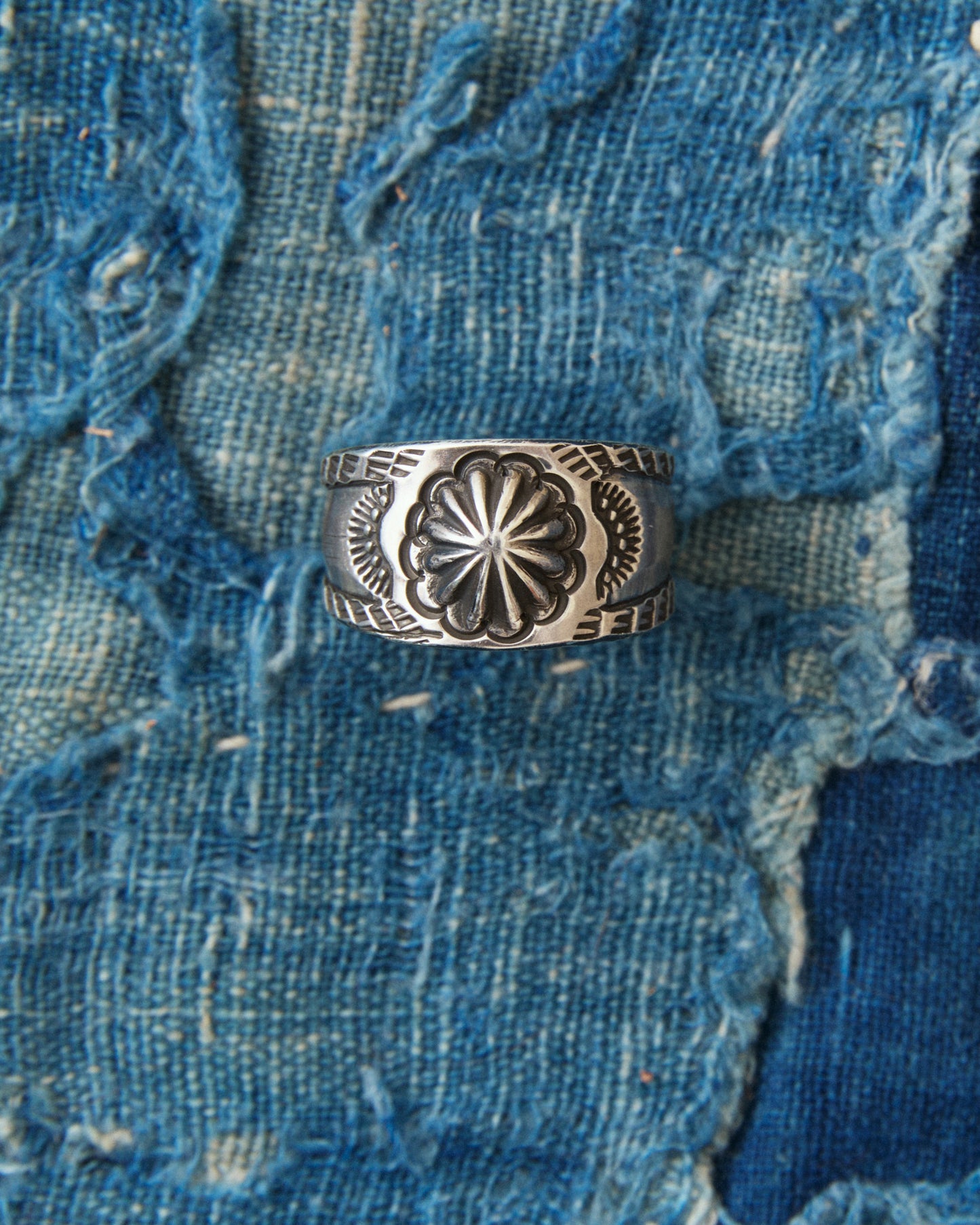 Tenable Crafts TC262 Concho Silver Ring Size US 10,5