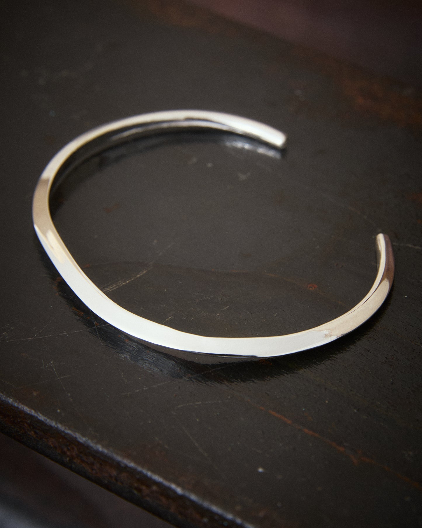 Larry Smith Extra Thin Triangle Bracelet Plain BR-0218