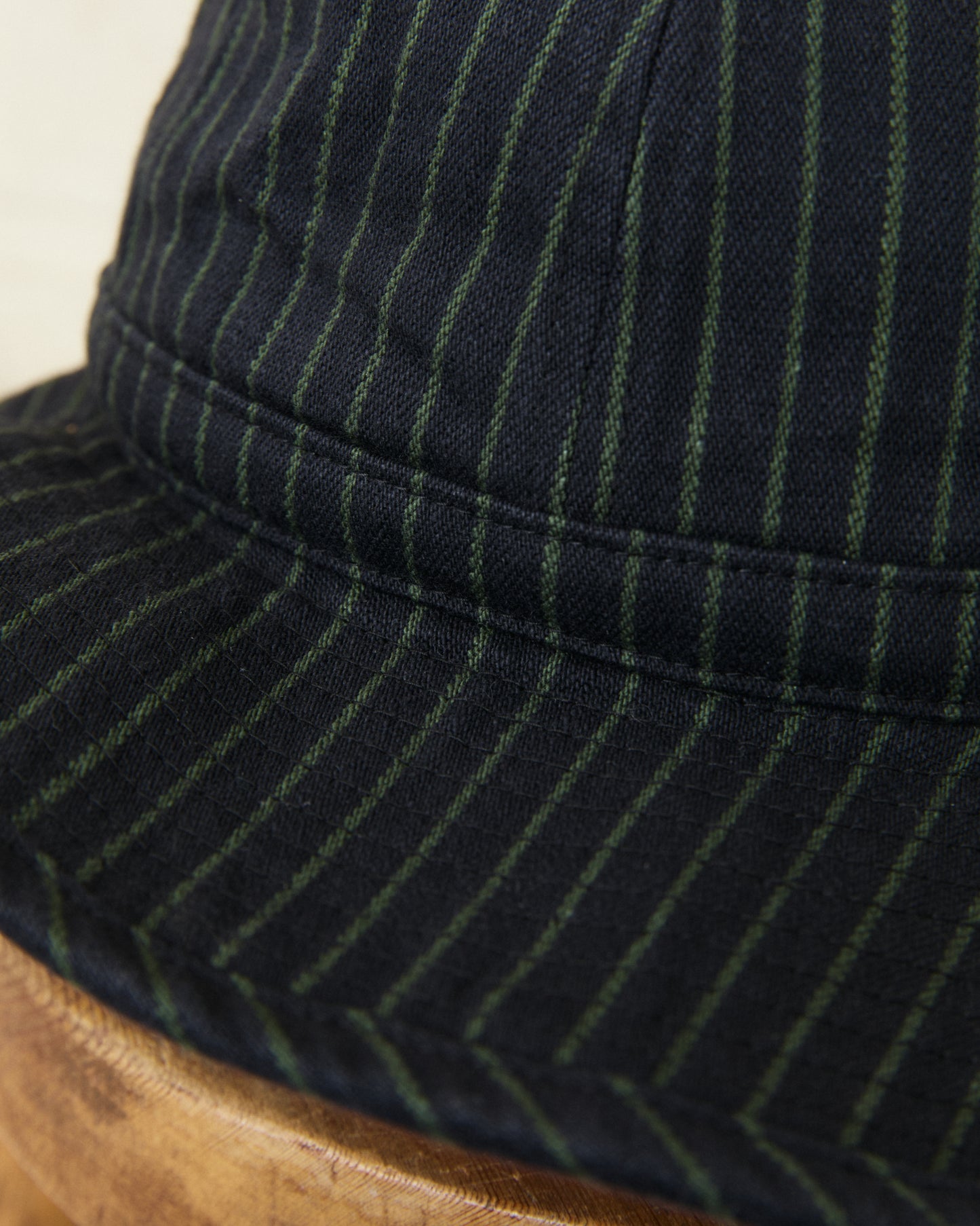 Indigofera Haisy Mae Hat Viridecent Stripe Black/Green