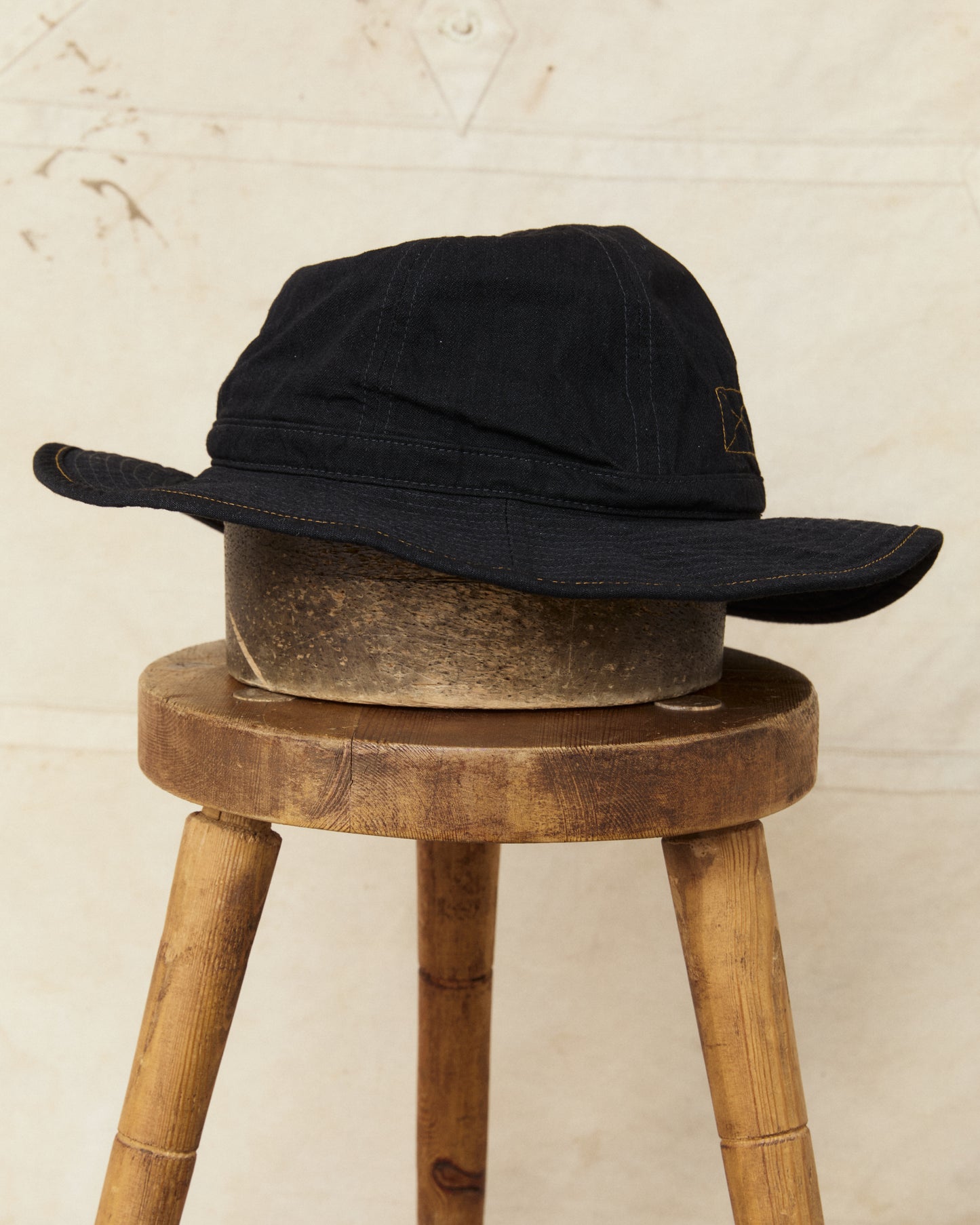 Indigofera Haisy Mae Hat Sootblack