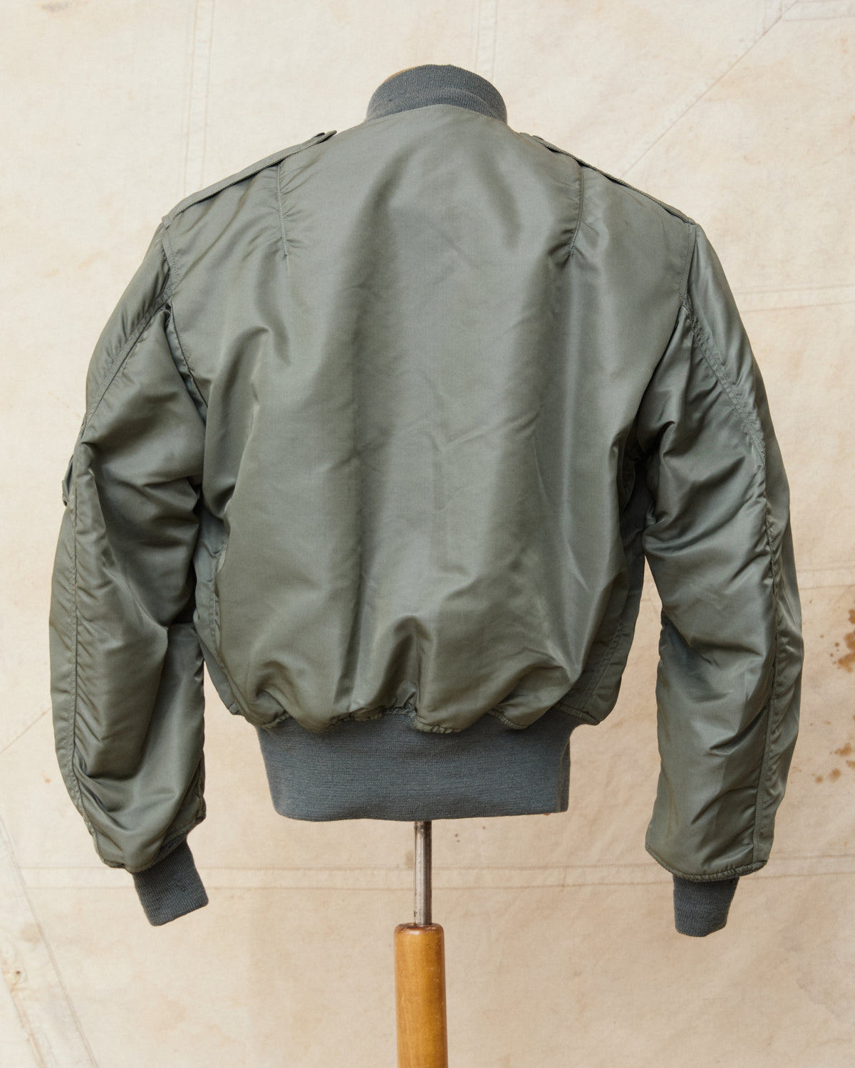 Vintage 1964 USAF L-2B Flight Jacket Size Medium