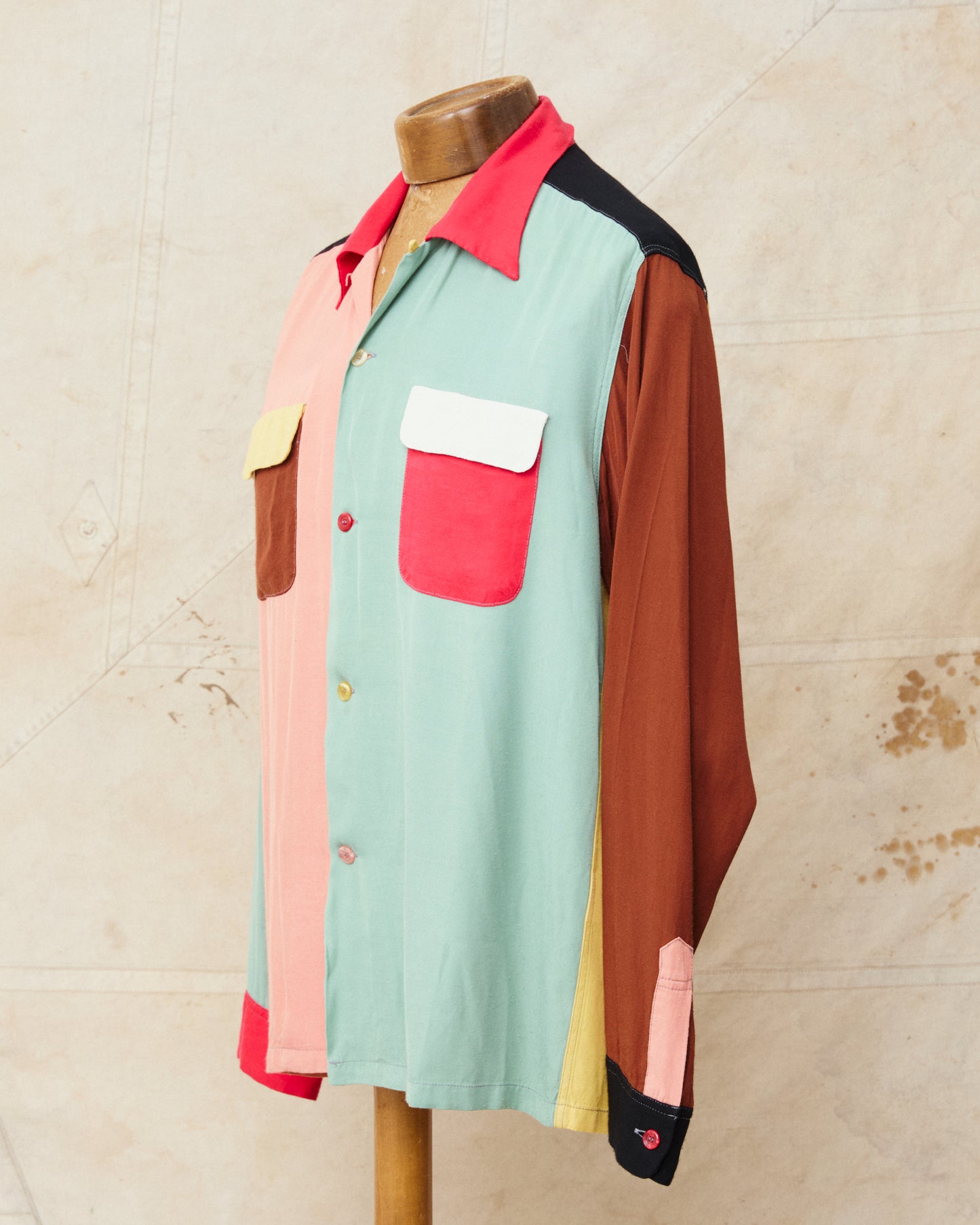 Second Hand Style Eyes Crazy Shirt Size L