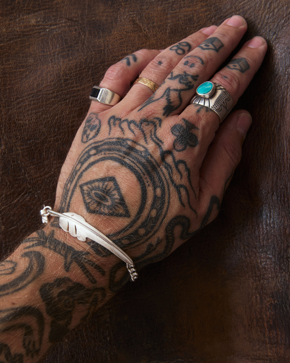 Larry Smith Kazekiri Feather Chain Bracelet  EFBR-0005