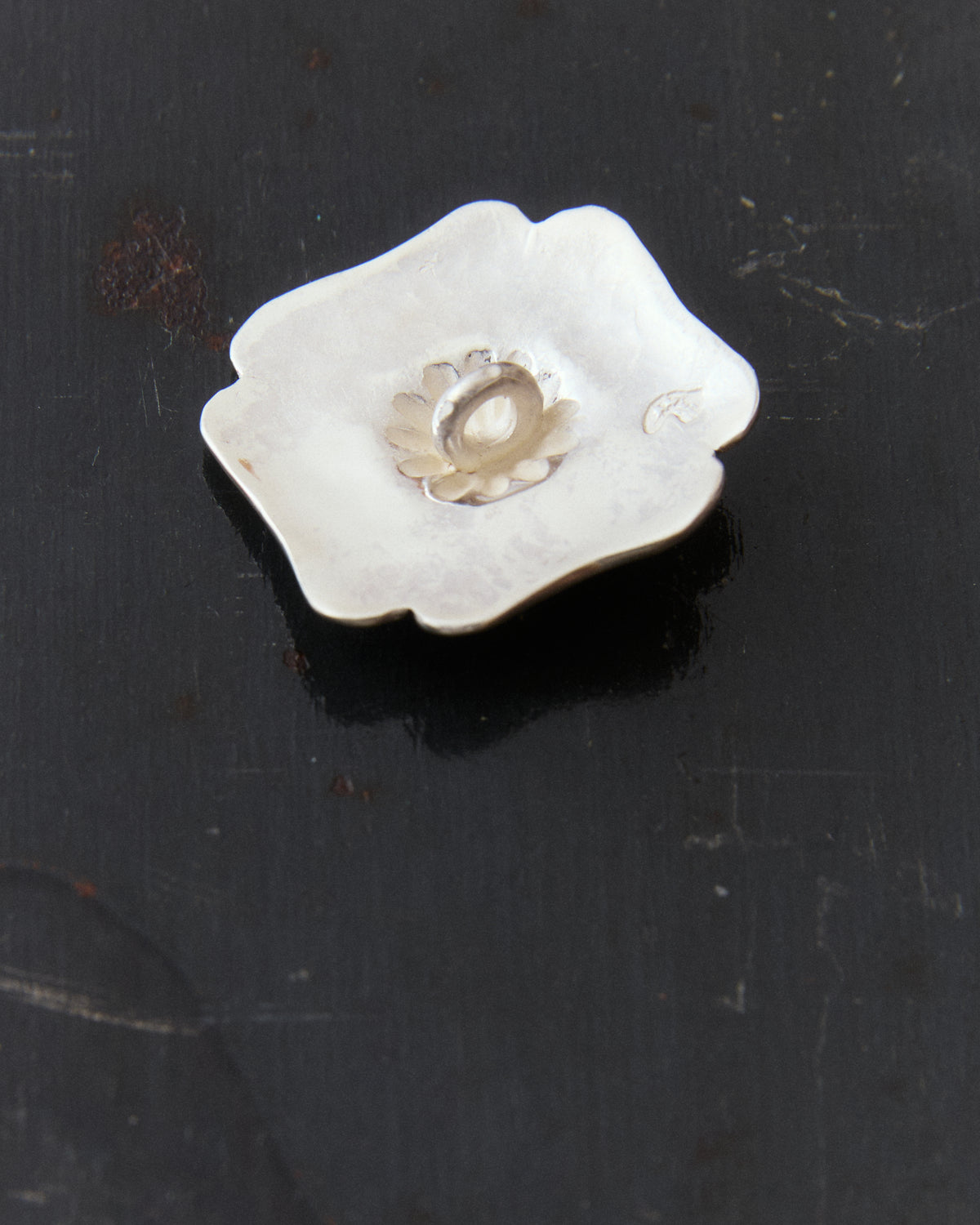 Larry Smith Clover Shell Concho Button OT-C0055