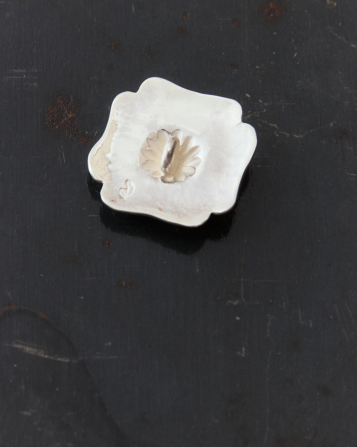 Larry Smith Clover Shell Concho Button OT-C0055