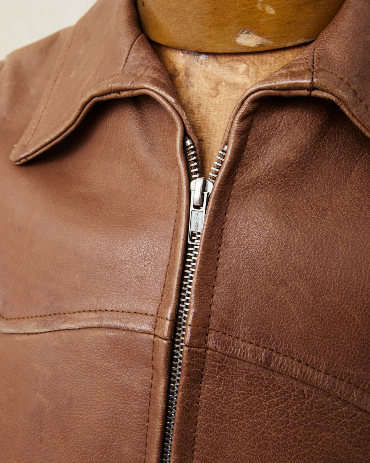 Second Hand Levi's Vintage Clothing LVC 1940's Halfbelt Leather Jacket Size S (XS)