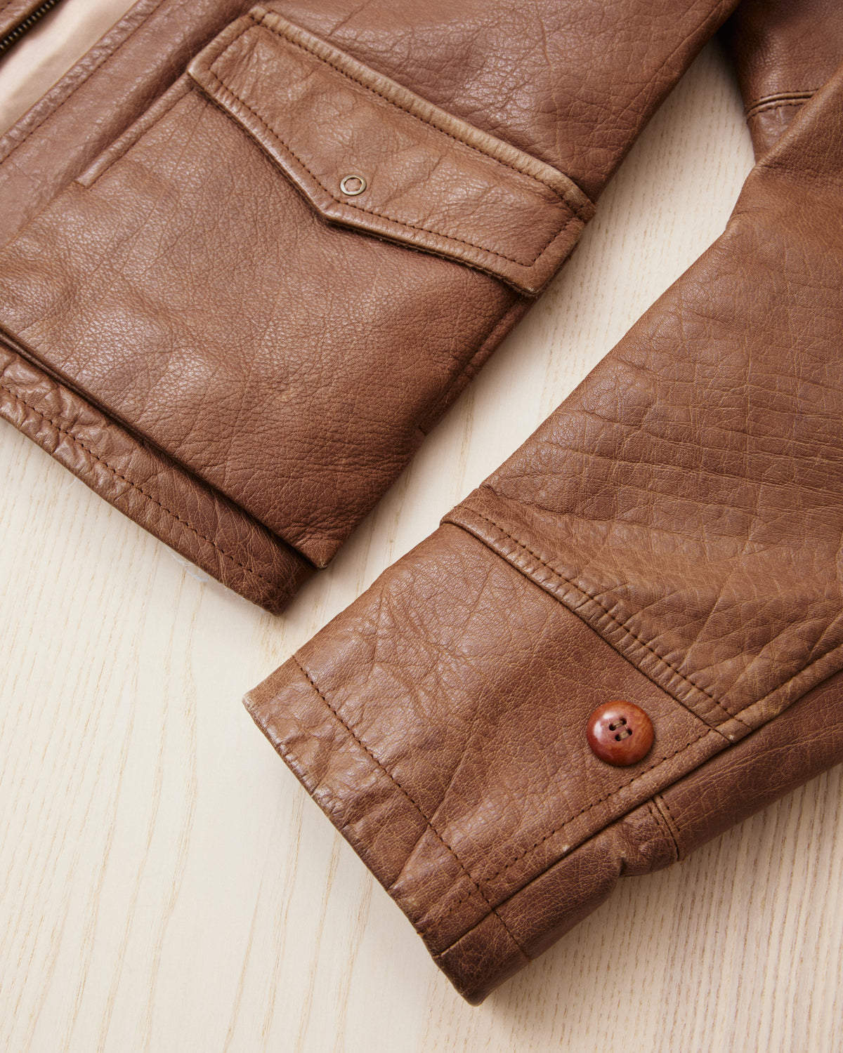 Second Hand Levi's Vintage Clothing LVC 1940's Halfbelt Leather Jacket Size S (XS)
