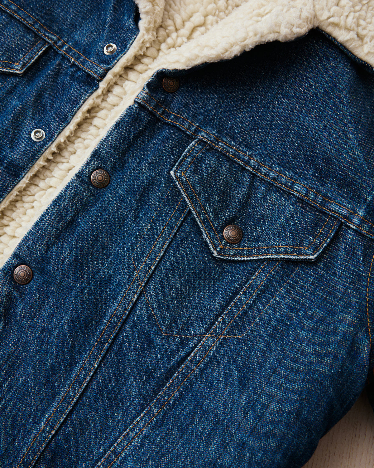 Vintage Levi's Denim Sherpa Trucker Jacket Indigo Medium