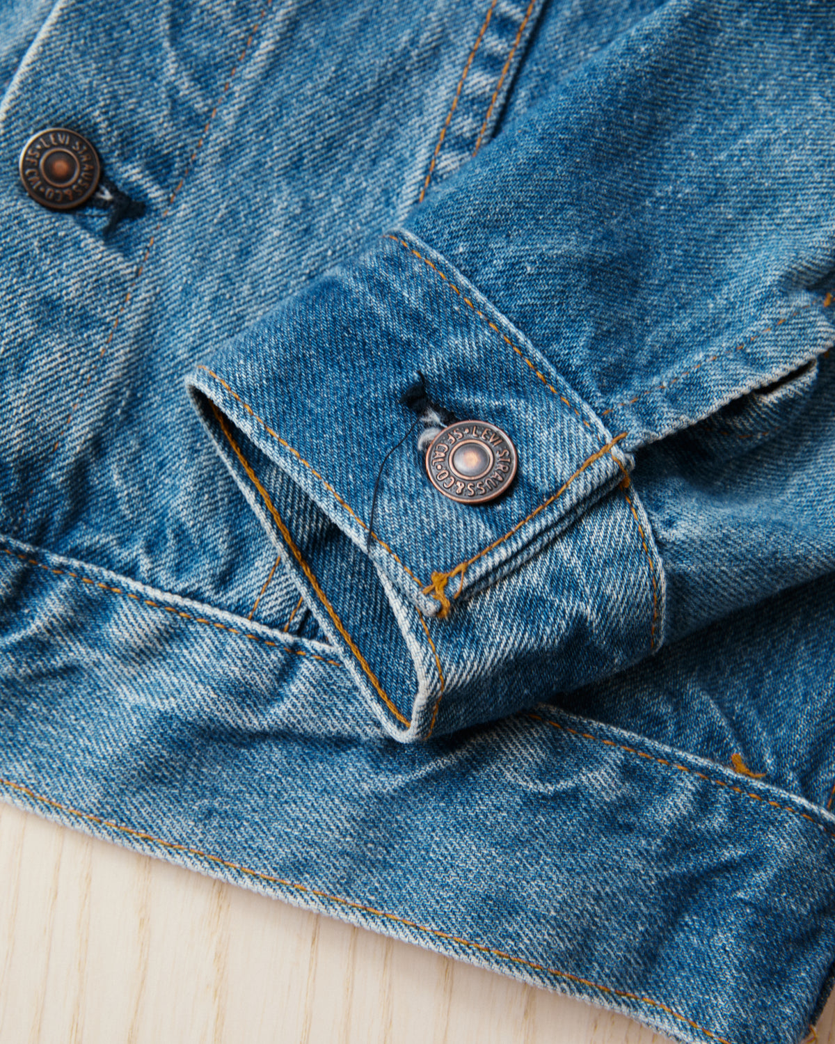 Vintage Levi's 705055 0217 Made in USA Denim Jacket Size 36 No. 3