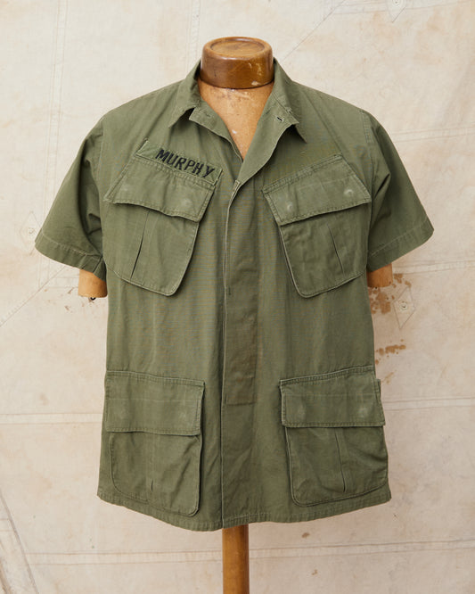 Vintage 1968 US Army Ripstop Tropical Short Sleeved Jacket Size: Small Short