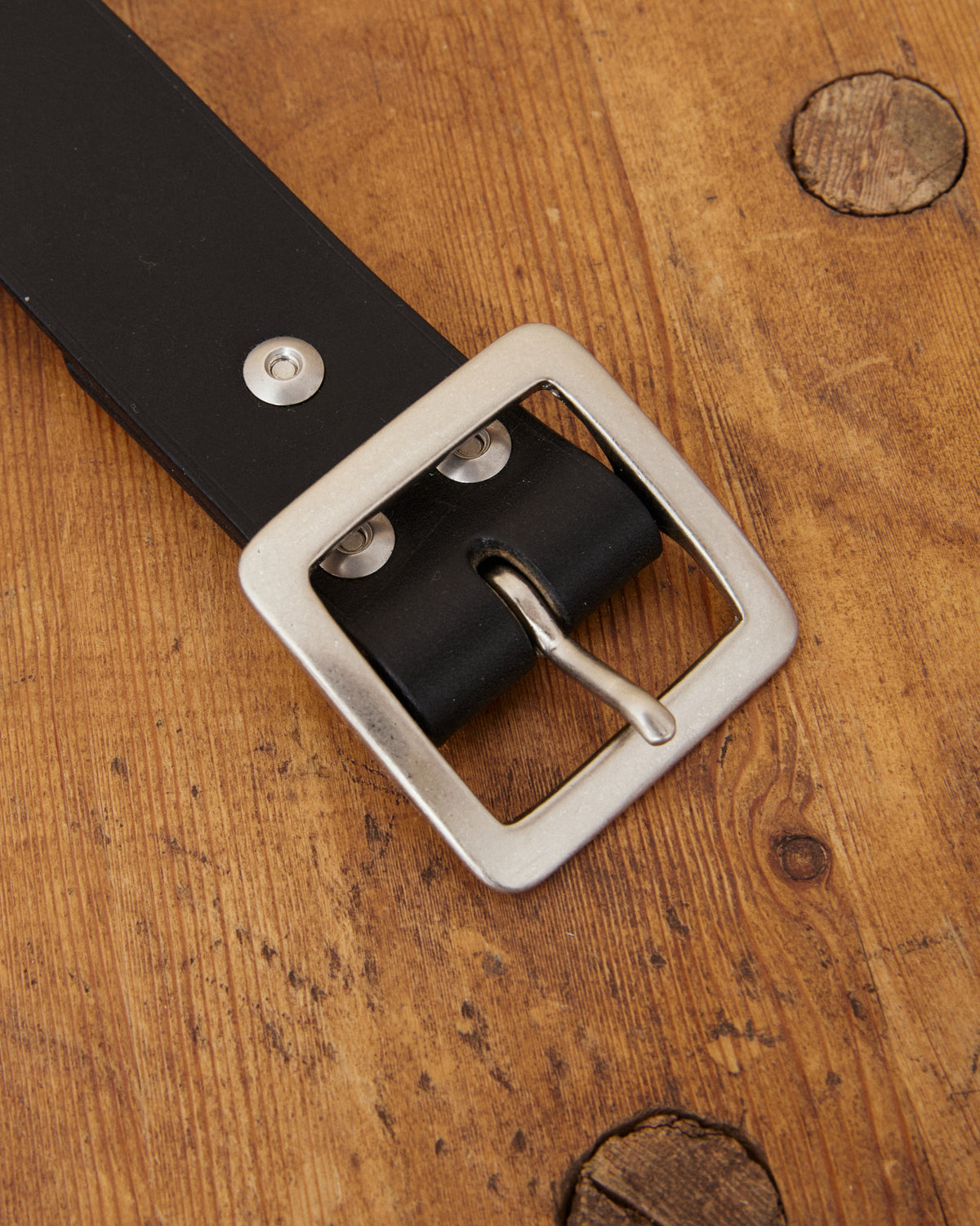 Lone Wolf Leather Belt Tärnsjö Black Veg Tanned Matt Nickel Buckle