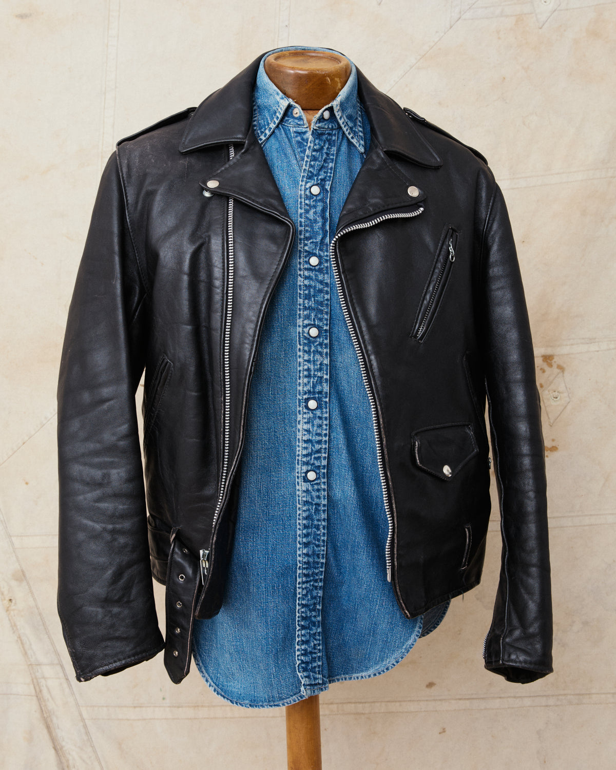 Second Hand Schott Perfecto Jacket  Black Size 42 Long