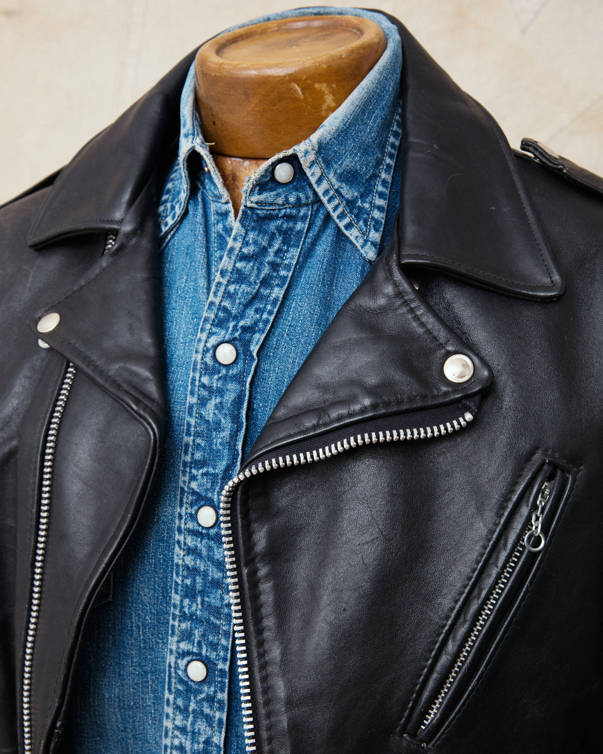 Second Hand Schott Perfecto Jacket  Black Size 42 Long