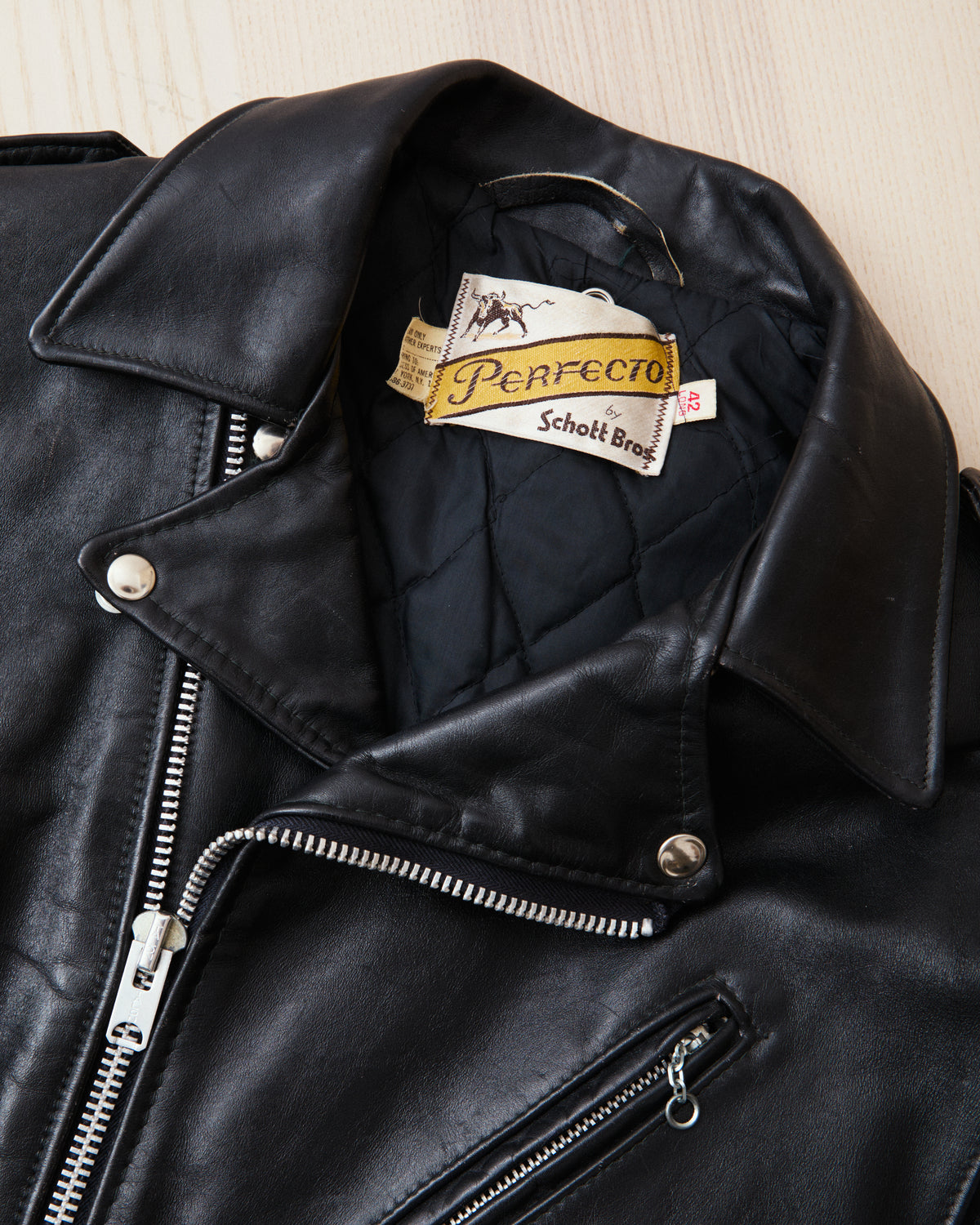 Second Hand Schott Perfecto Jacket  Black Size 42 Long