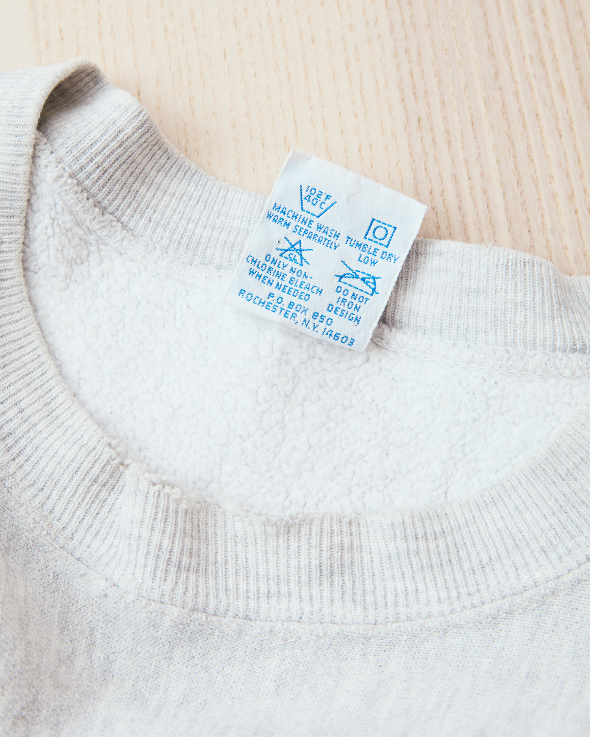Vintage 90's Champion Reverse Weave Sweatshirt Wharton Sweatshirt Gray Melange L