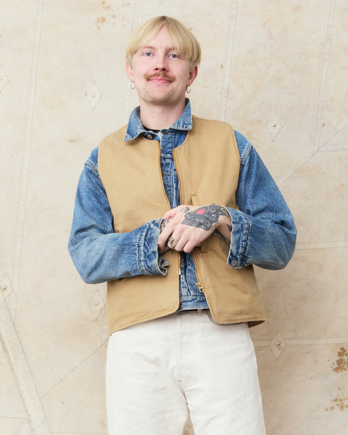 Indigofera Tectonic Lined Vest Beige