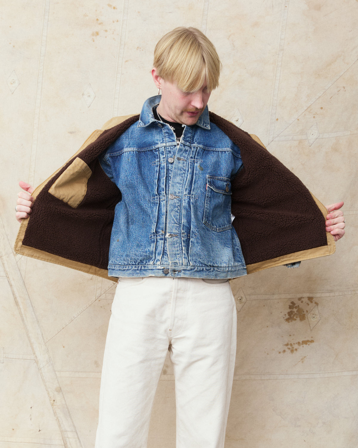 Indigofera Tectonic Lined Vest Beige
