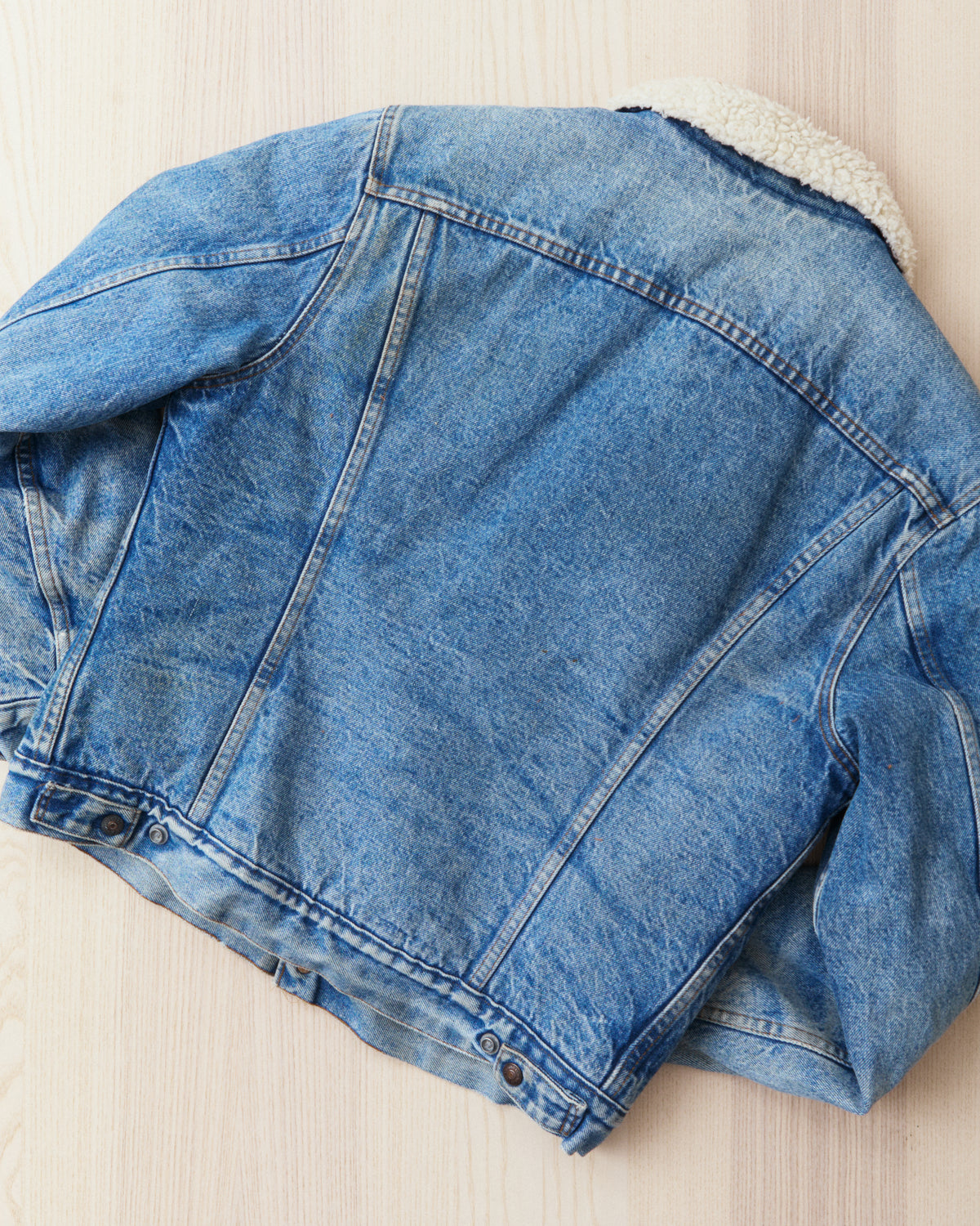 Vintage 80's Made in USA Levi's Denim Sherpa Trucker Jacket Size 42
