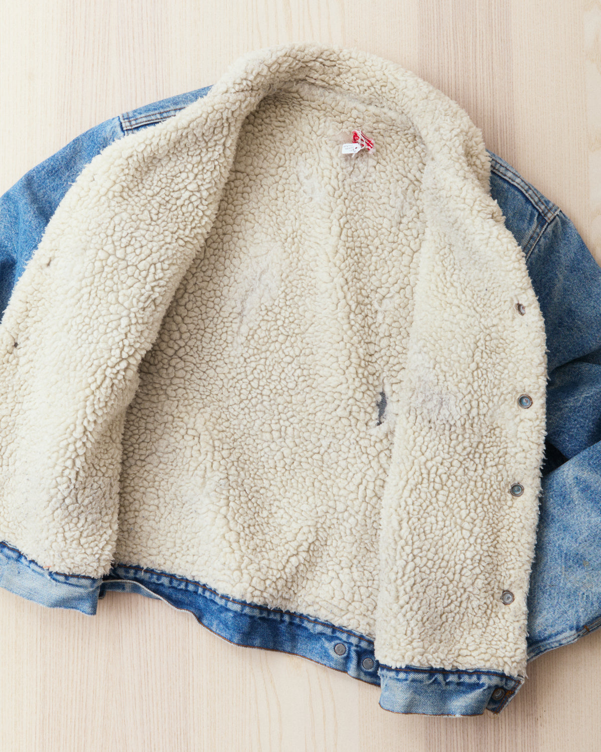 Vintage 80's Made in USA Levi's Denim Sherpa Trucker Jacket Size 42