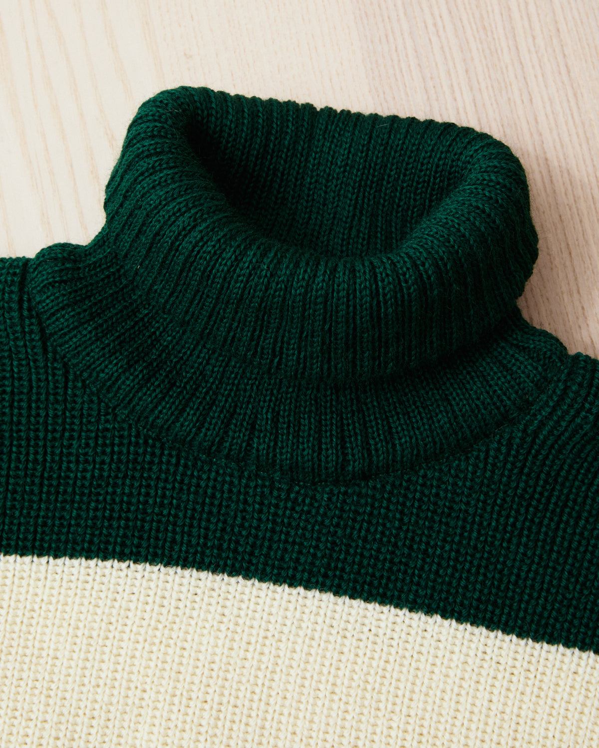 Heimat Signal Rollneck Wool Sweater Seashell / Tannen Green Rugby