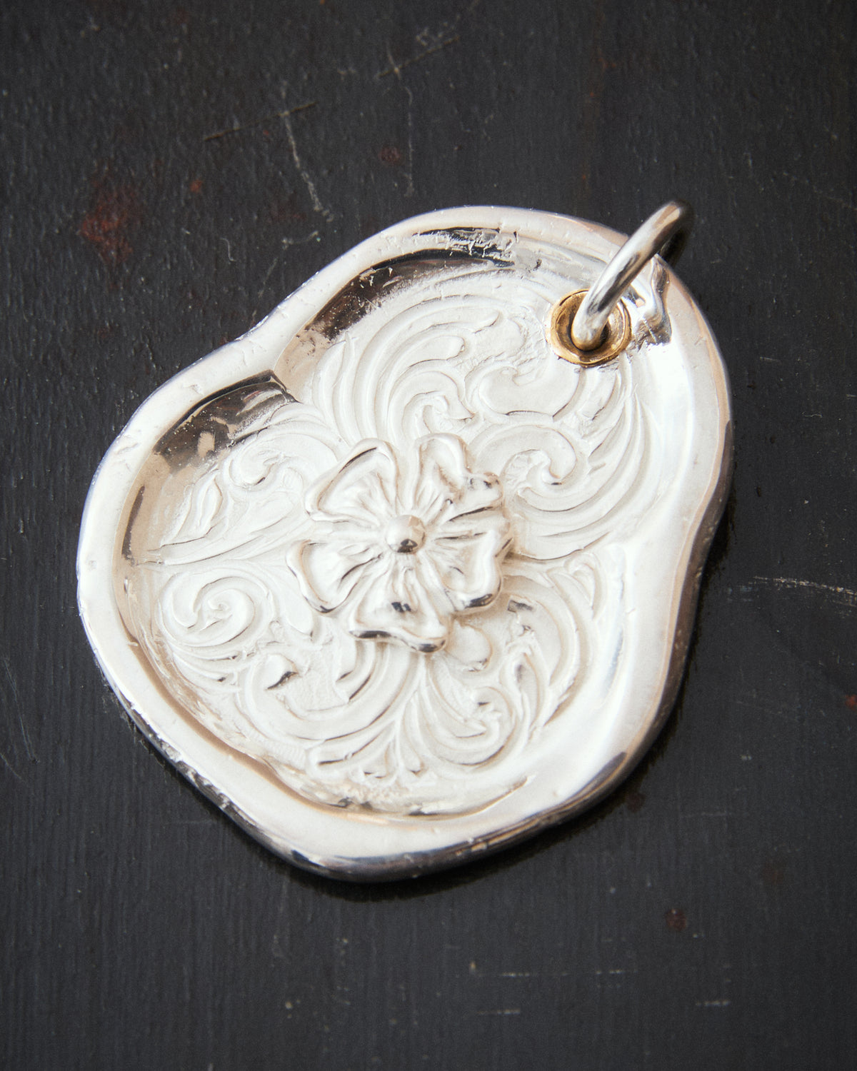 Larry Smith Karakusa Rose Daruma Pendant No. 170 NL-0170