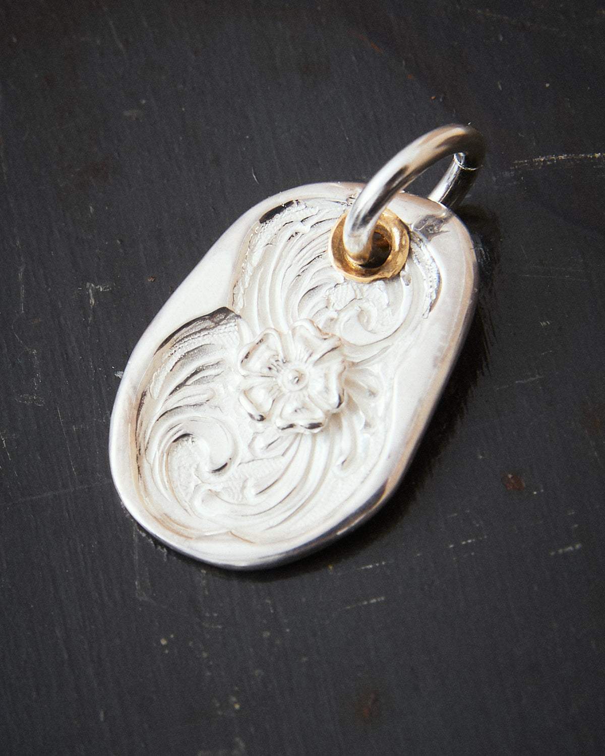 Larry Smith Karakusa Rose Oval Daruma Pendant No. 188 NL-0188