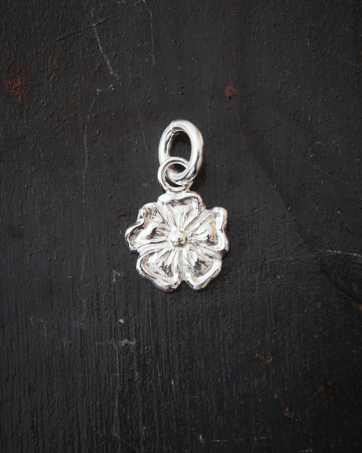 Larry Smith Karakusa Rose Silver Pendant Medium NL-0182