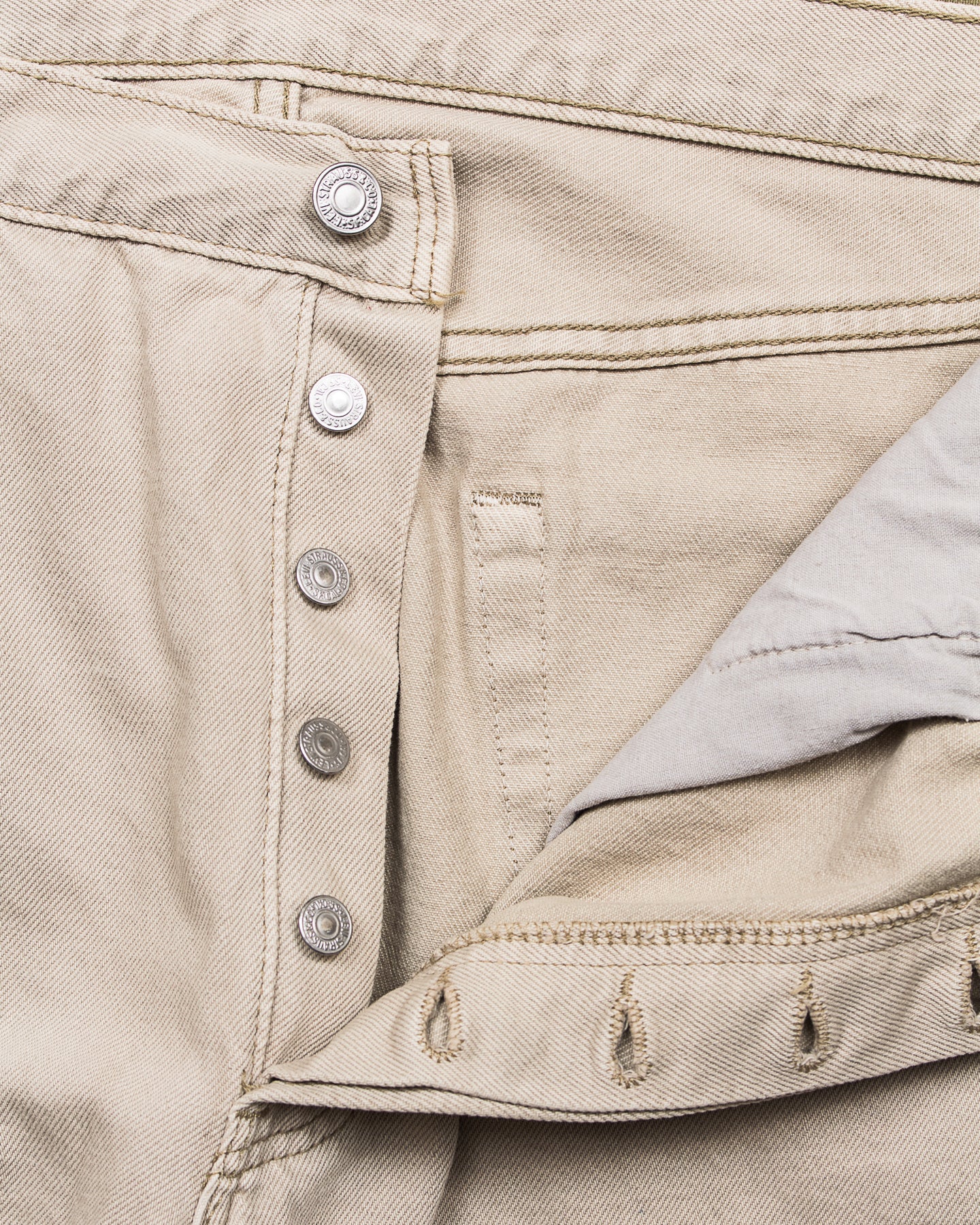Vintage 90's Made in USA Dead Stock Levi's 501 Beige Jeans W 36 / L 30