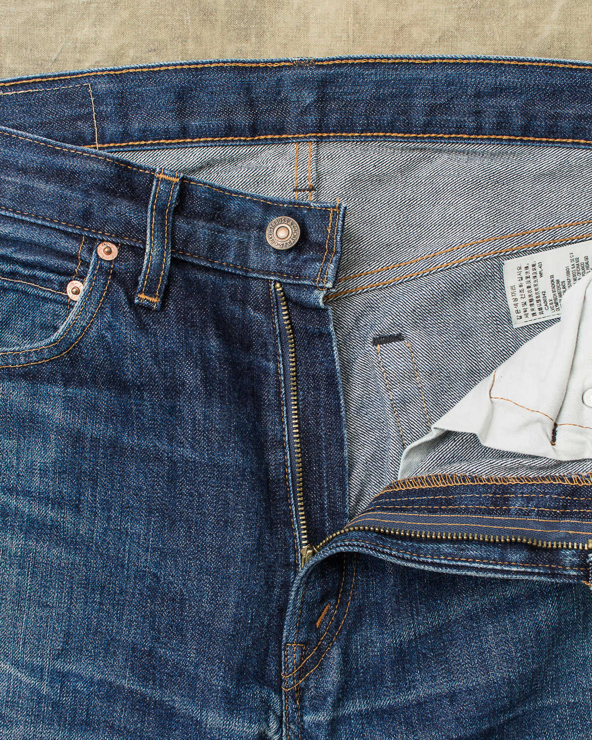 Second Hand Levi's Vintage Clothing 1967 505 Jeans W 33 / L 34