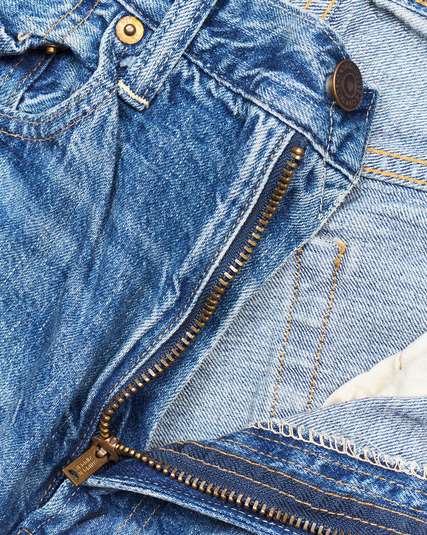 Second Hand Warehouse & Co Lot 1105 Jeans W31 – Second Sunrise