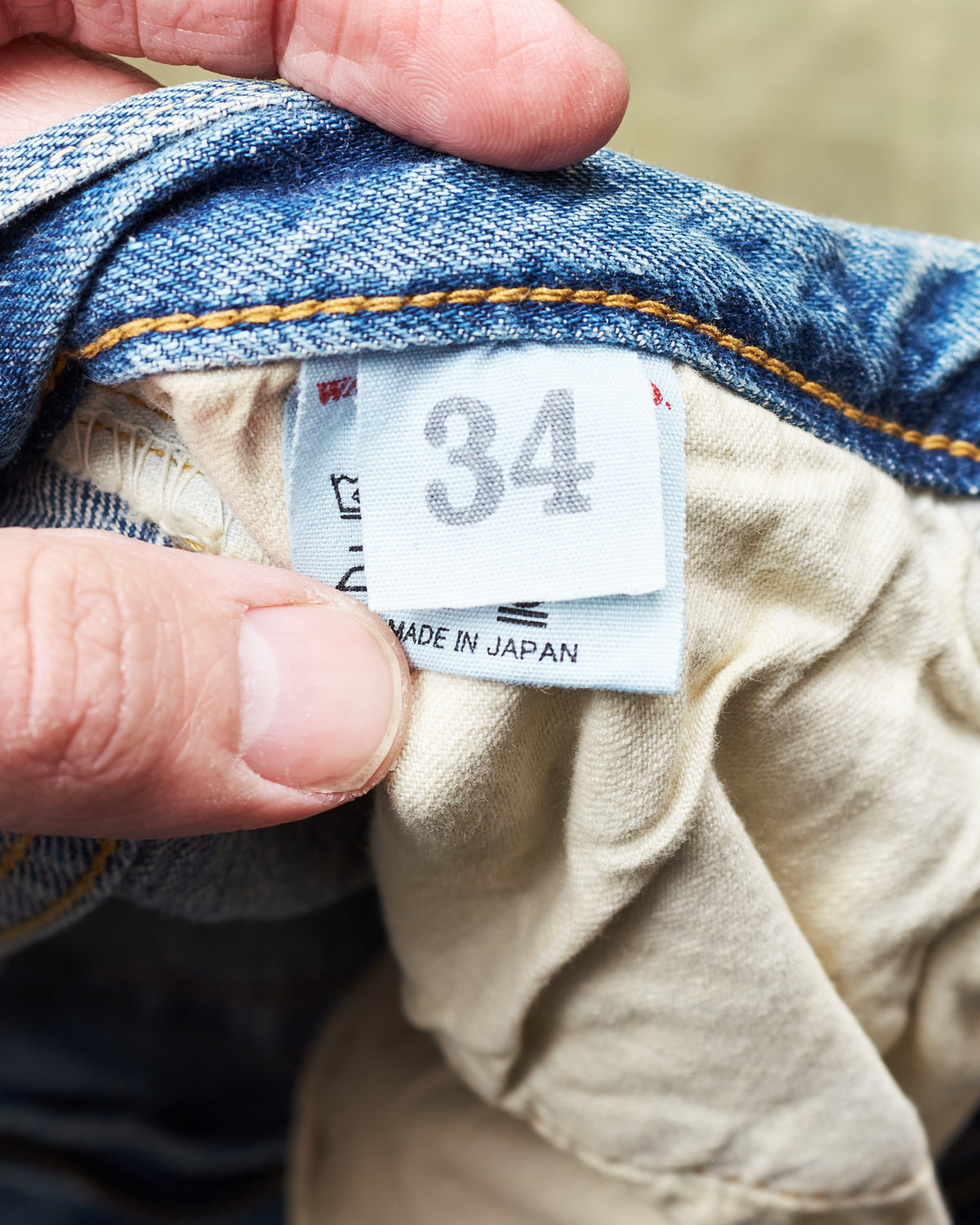 Second Hand Warehouse & Co Lot 1105 Jeans W31