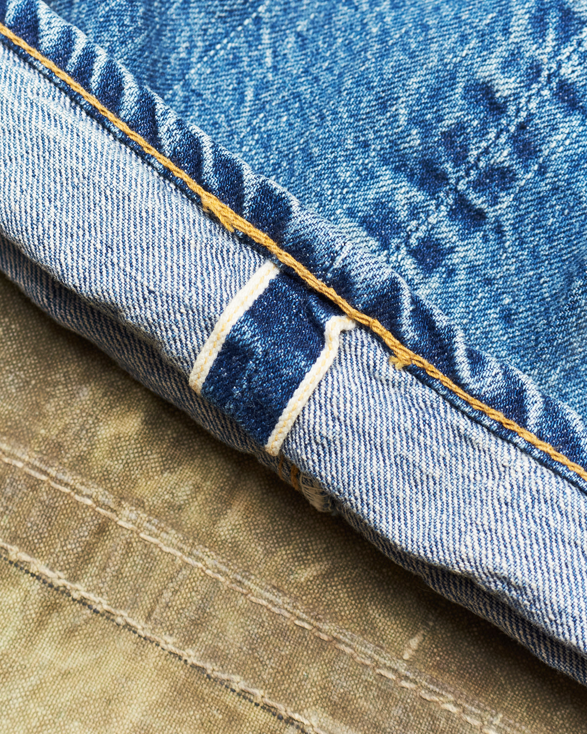 Second Hand Warehouse & Co Lot 1105 Jeans W31