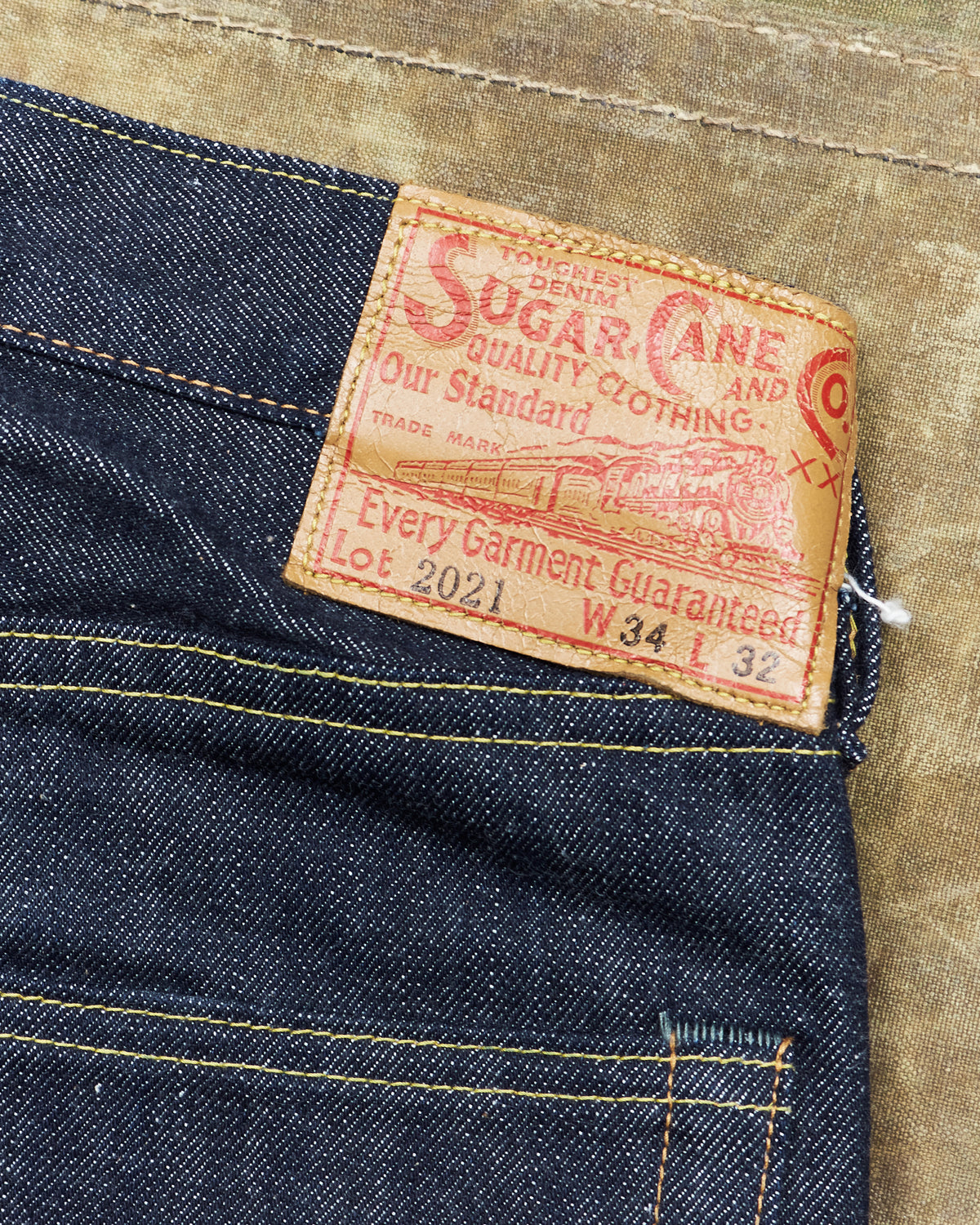 Second Hand Sugar Cane & Co. Model 2021 Tapered One Wash Jeans W34 / L32
