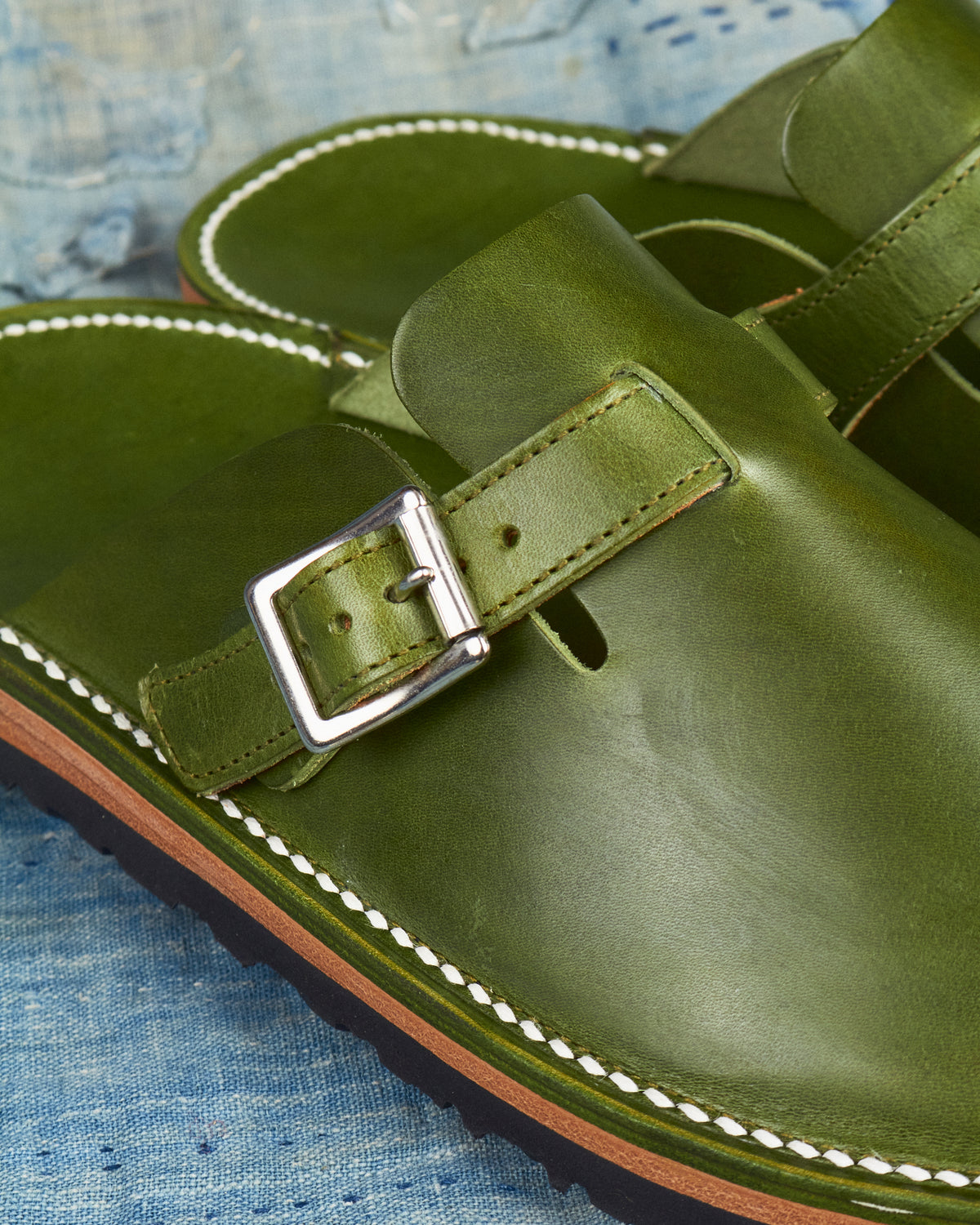 Zerrows Slit Sandal Green