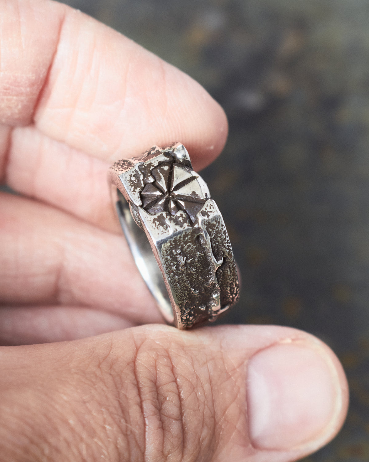 Tenable Crafts Concho Silver Ring #205