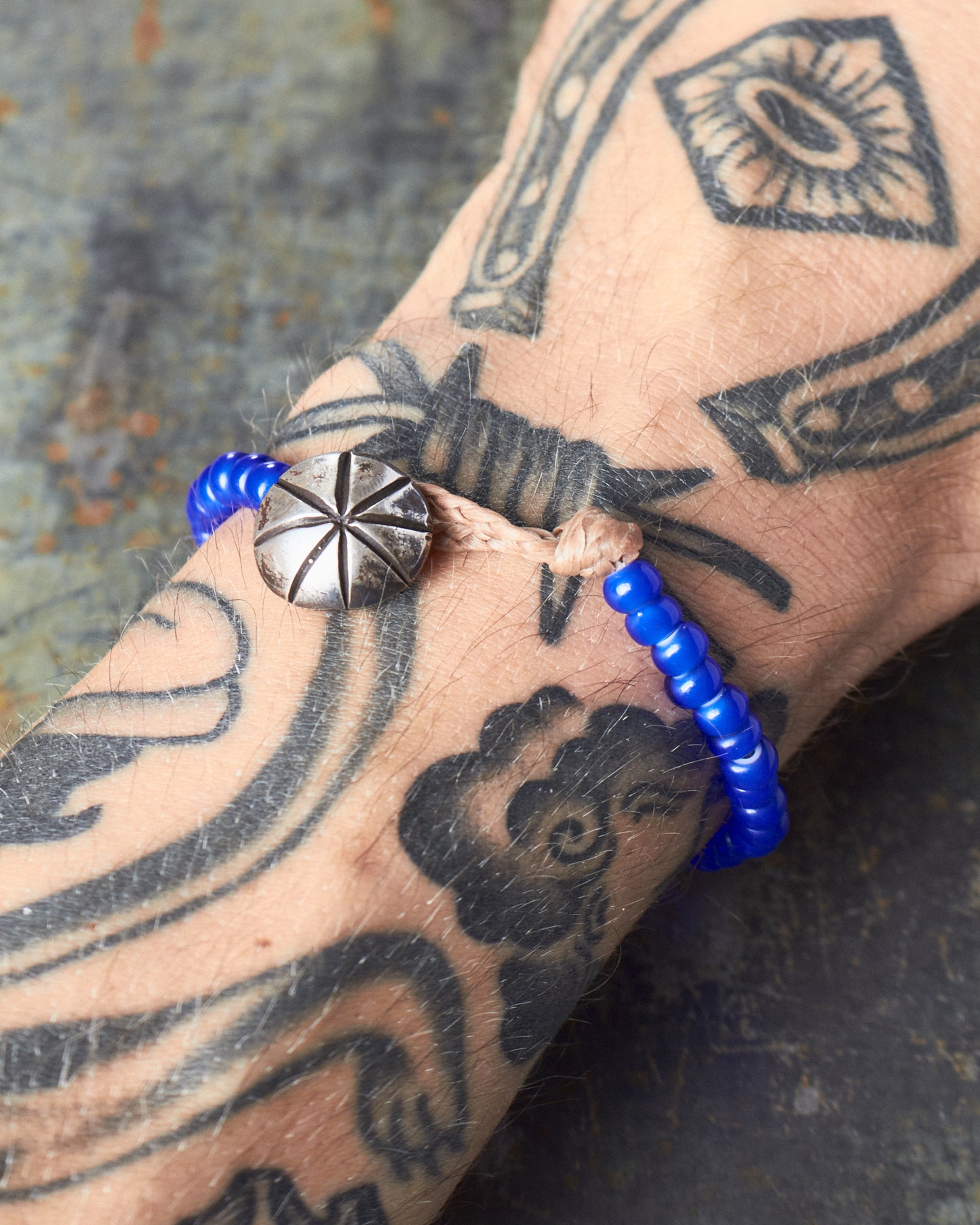 Tenable Crafts Blue White Heart Trade Beads Bracelet #196