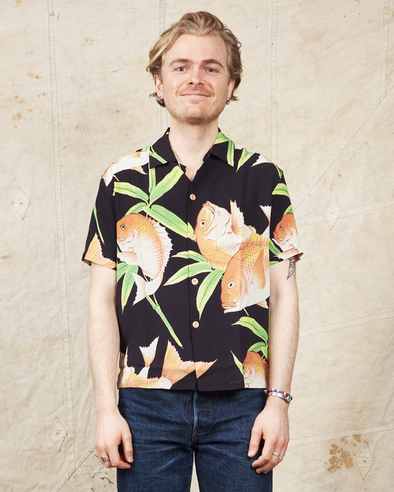 Sun Surf Rayon Hawaiian Shirt 