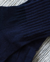 Darn Tough 1480 Merino Wool Lifestyle Mid-Calf Lightweight Navy Socks