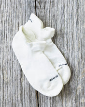 Darn Tough 1039 Merino Wool Run No Show Tab Ultra-Lightweight With Cushion White Socks