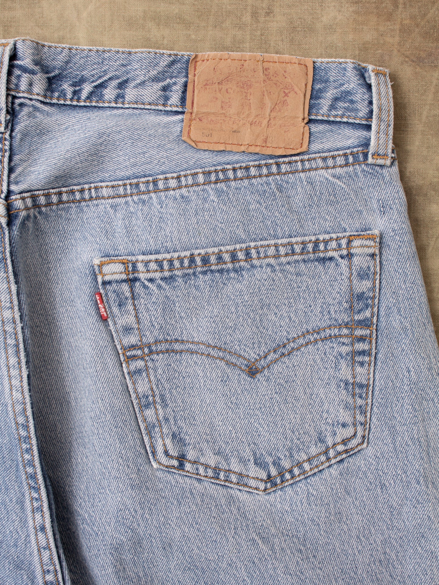No. 4 Vintage 80/90's Made in USA Levi's 501 Jeans W38/L34