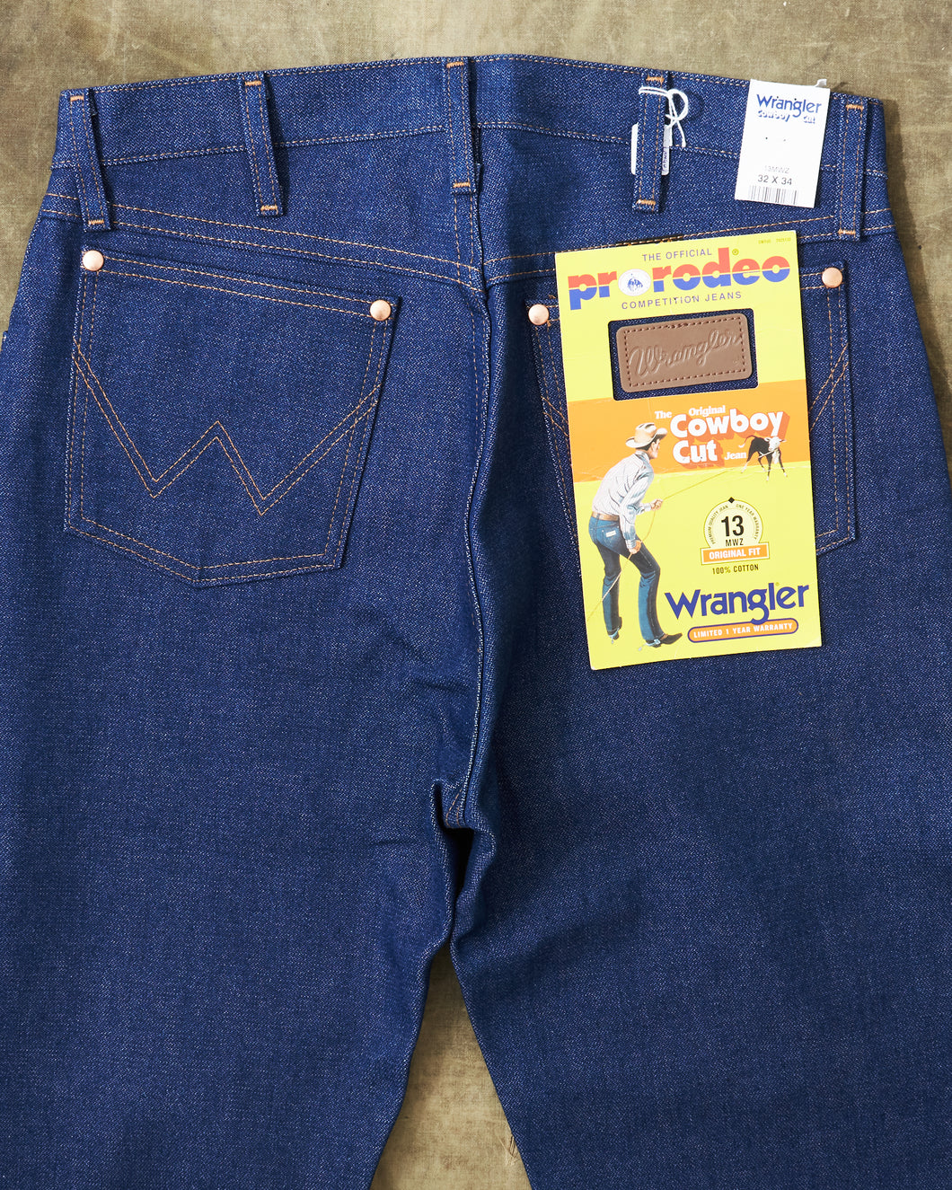 Second Hand Wrangler 13MWZ Rigid New With Labels W32 L34 – Second
