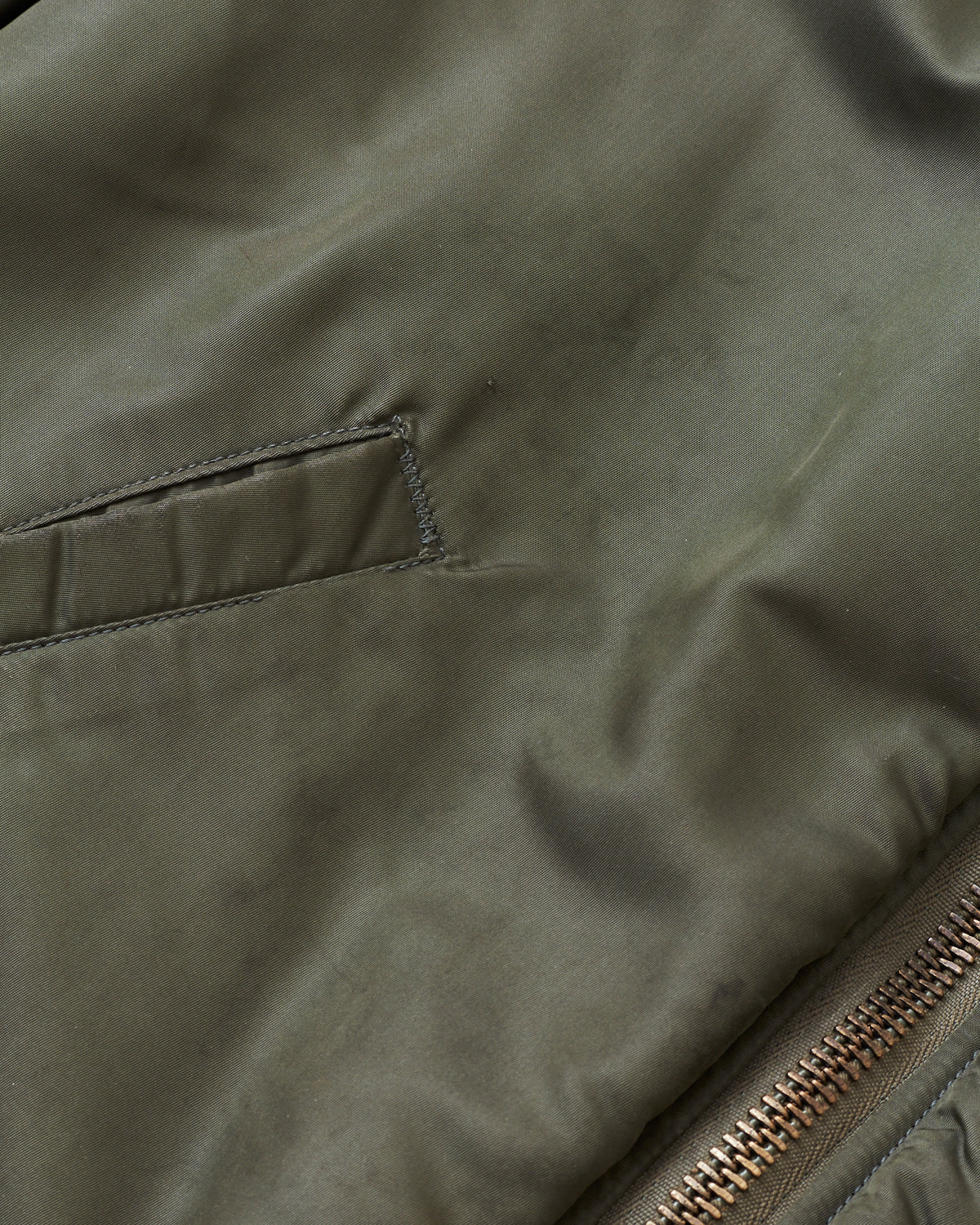 Vintage Alpha Industries USAF 1966 MA-1 Jacket Size Medium