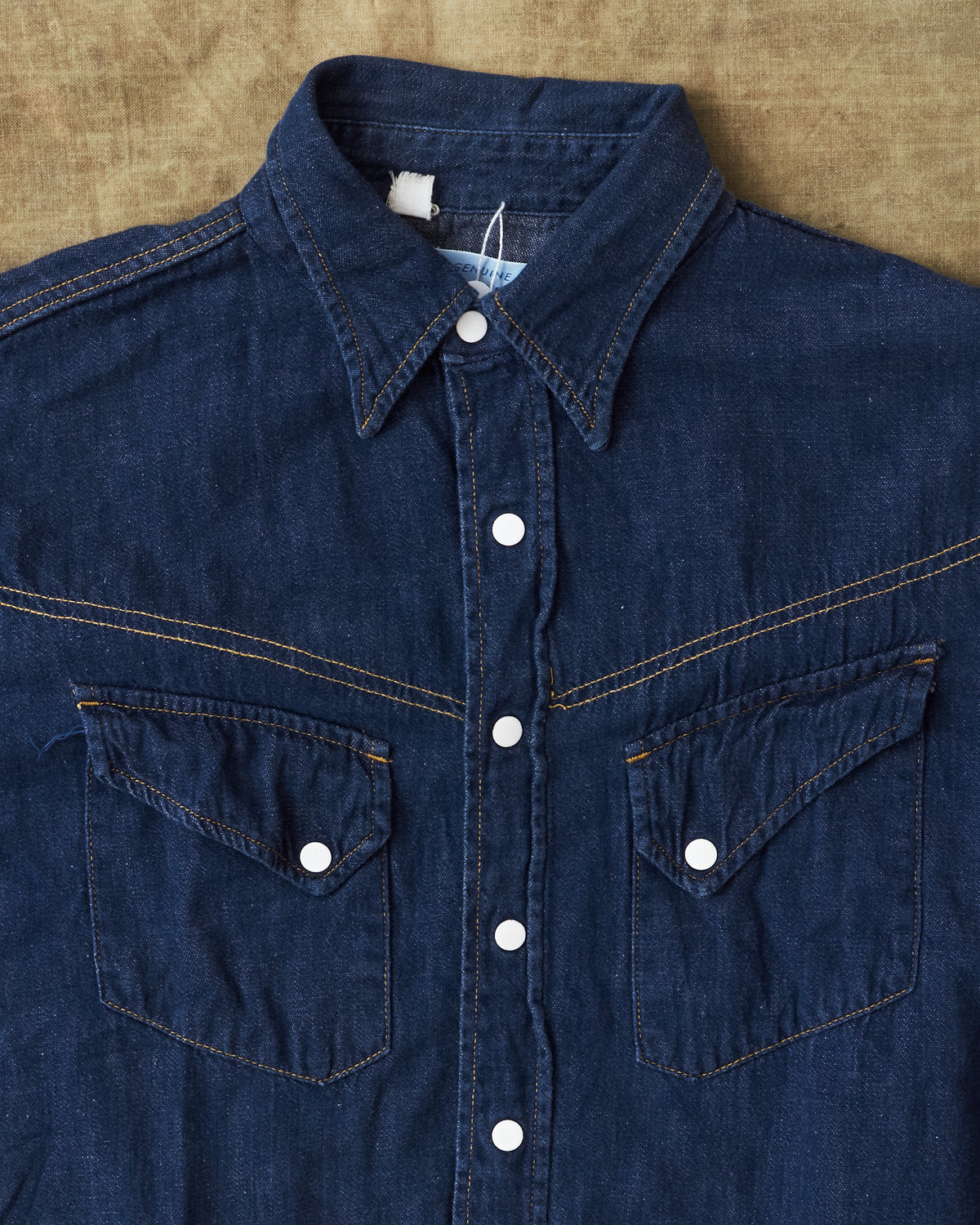 Vintage 1960's Sears Roebucks Long Tail Western Shirt Small
