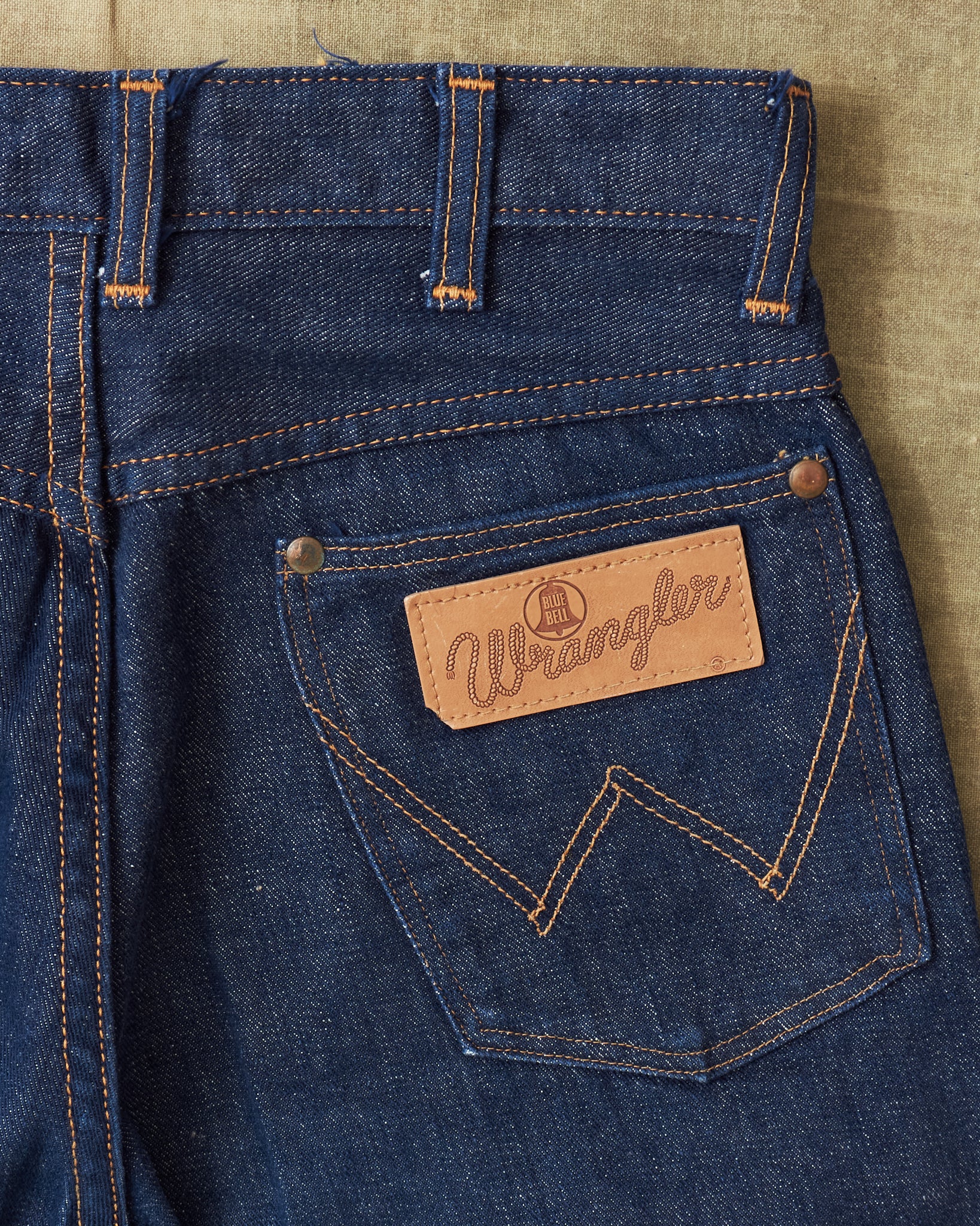 Vintage 1961 ORIGINAL Deadstock Wrangler Blue Bell Size 16