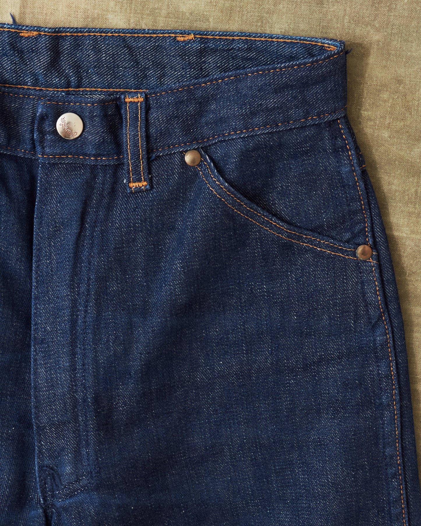 Vintage 1961 ORIGINAL Deadstock Wrangler Blue Bell Size 16